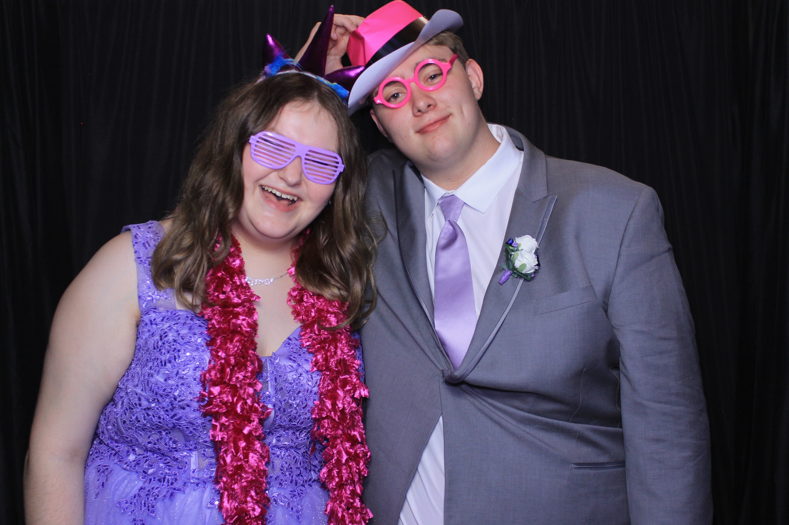 West Clermont 2025 Prom | View more photos from the event at gallery.photoboothcincy.com/u/PhotoBoothCincy/West-Clermont-2025-Prom