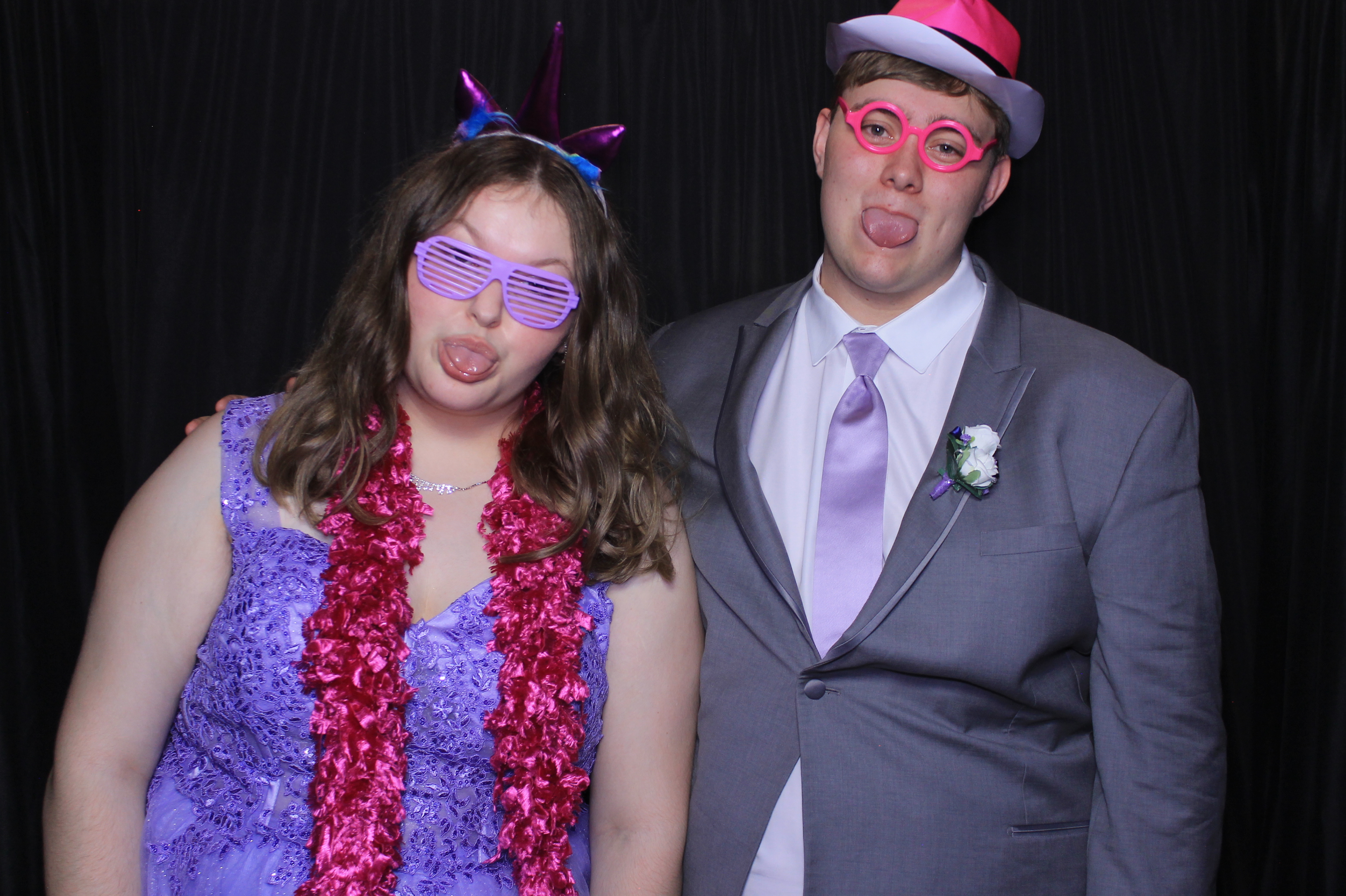 West Clermont 2025 Prom | View more photos from the event at gallery.photoboothcincy.com/u/PhotoBoothCincy/West-Clermont-2025-Prom