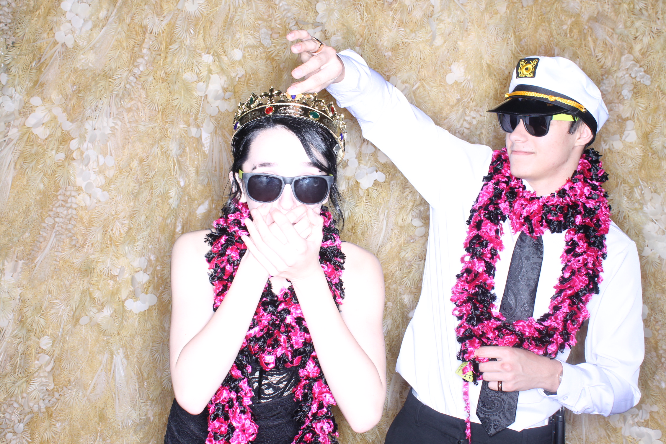 West Clermont 2025 Prom | View more photos from the event at gallery.photoboothcincy.com/u/PhotoBoothCincy/West-Clermont-2025-Prom