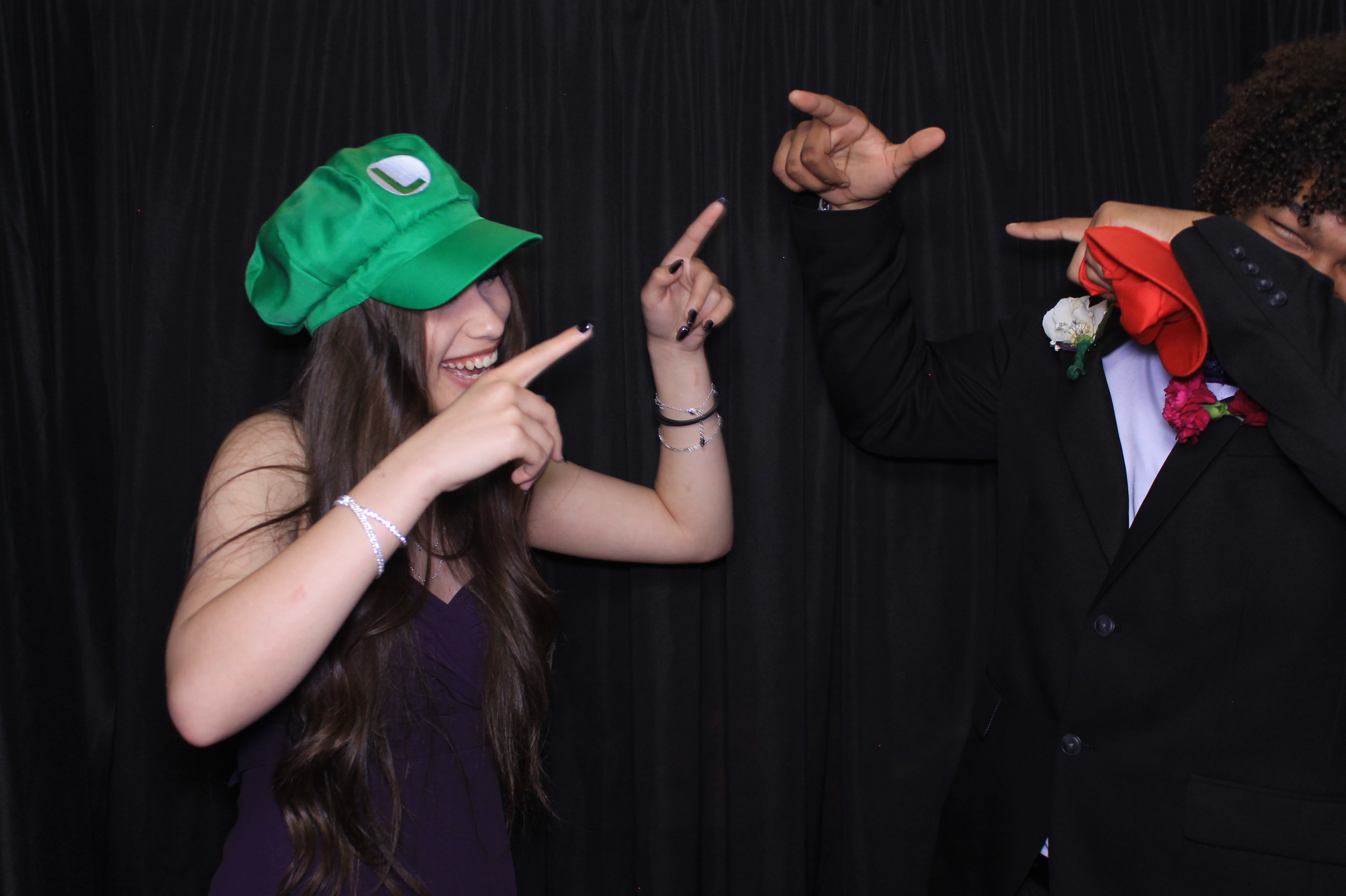 West Clermont 2025 Prom | View more photos from the event at gallery.photoboothcincy.com/u/PhotoBoothCincy/West-Clermont-2025-Prom