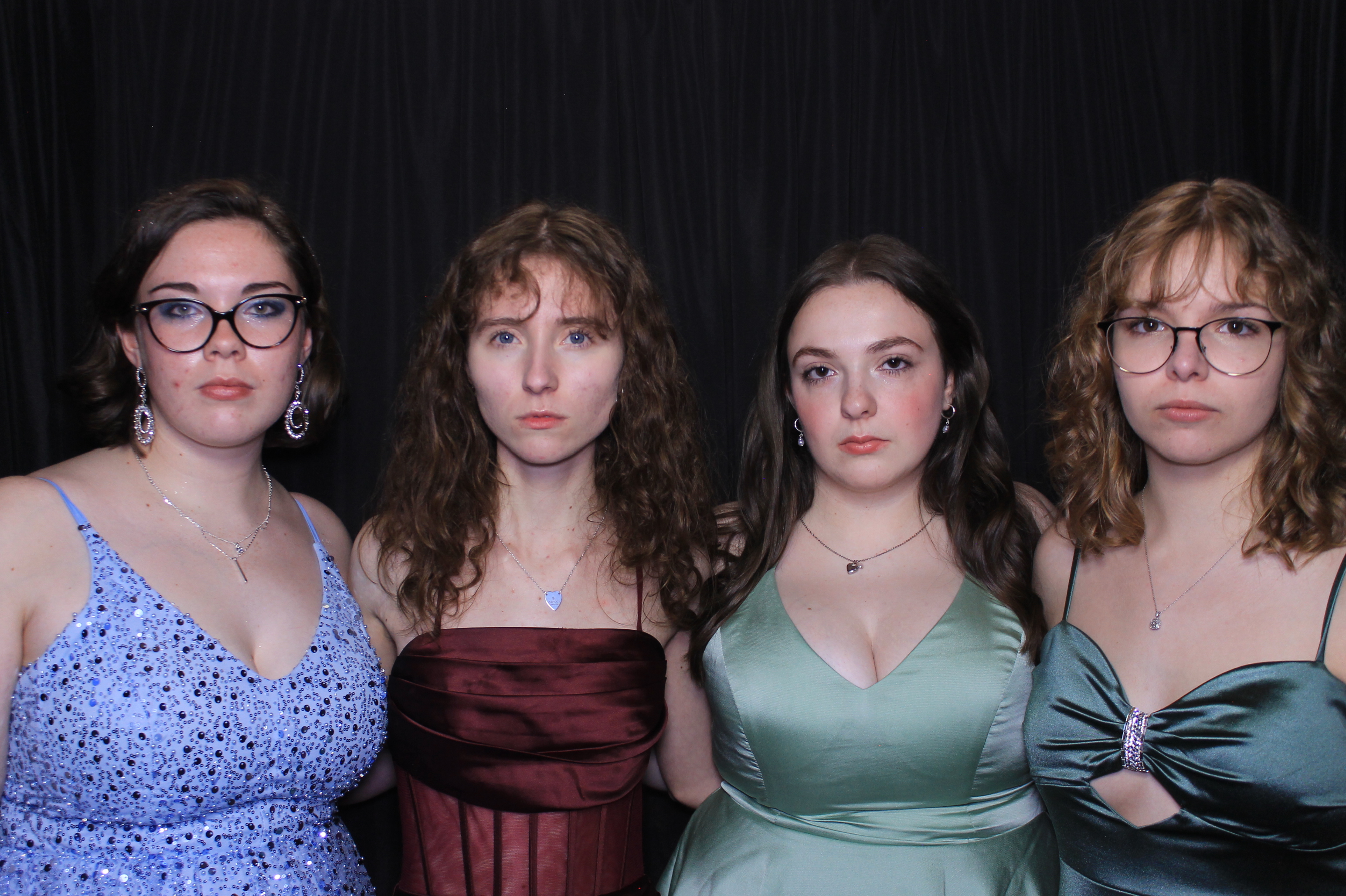 West Clermont 2025 Prom | View more photos from the event at gallery.photoboothcincy.com/u/PhotoBoothCincy/West-Clermont-2025-Prom