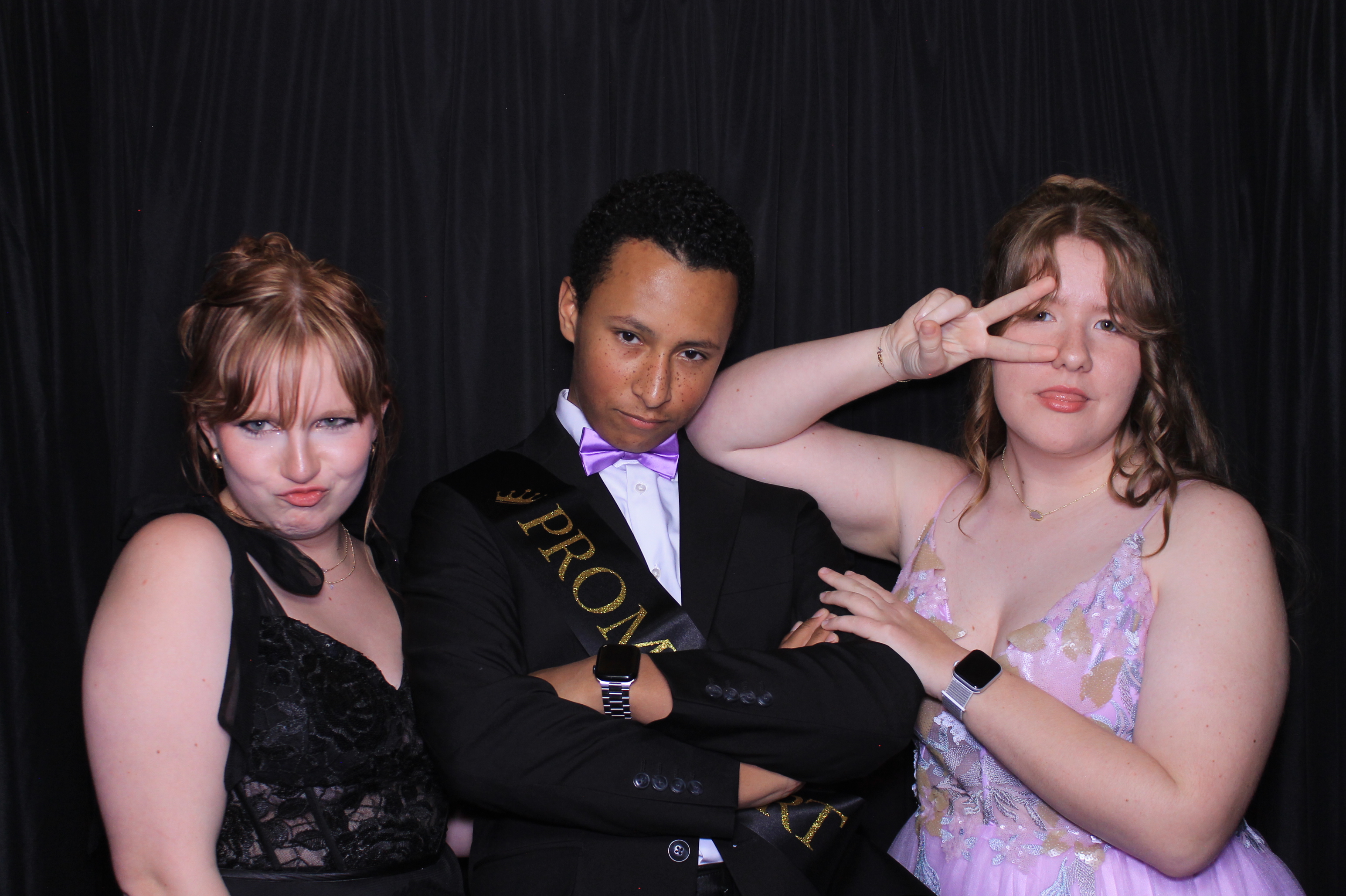 West Clermont 2025 Prom | View more photos from the event at gallery.photoboothcincy.com/u/PhotoBoothCincy/West-Clermont-2025-Prom