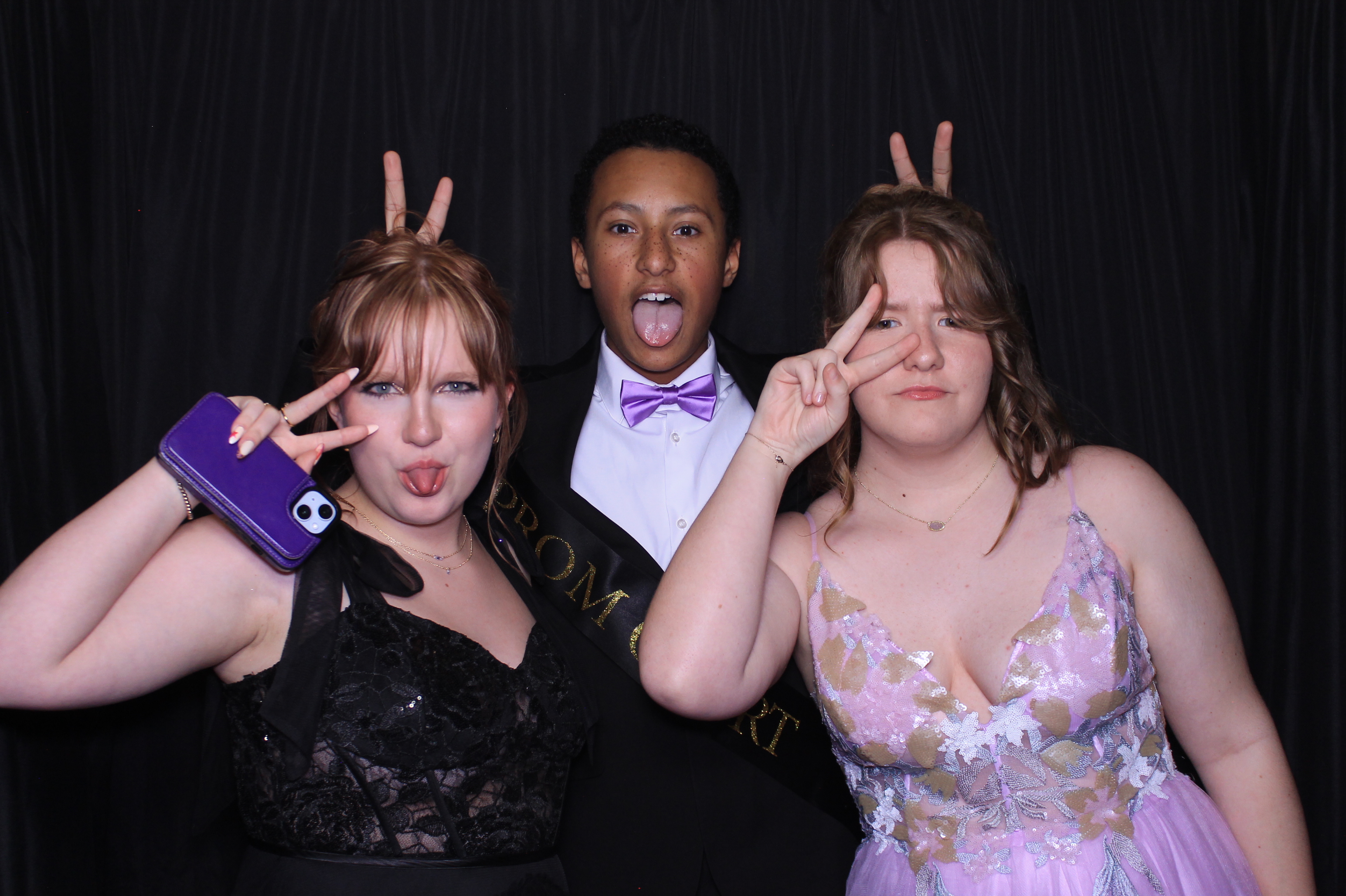 West Clermont 2025 Prom | View more photos from the event at gallery.photoboothcincy.com/u/PhotoBoothCincy/West-Clermont-2025-Prom