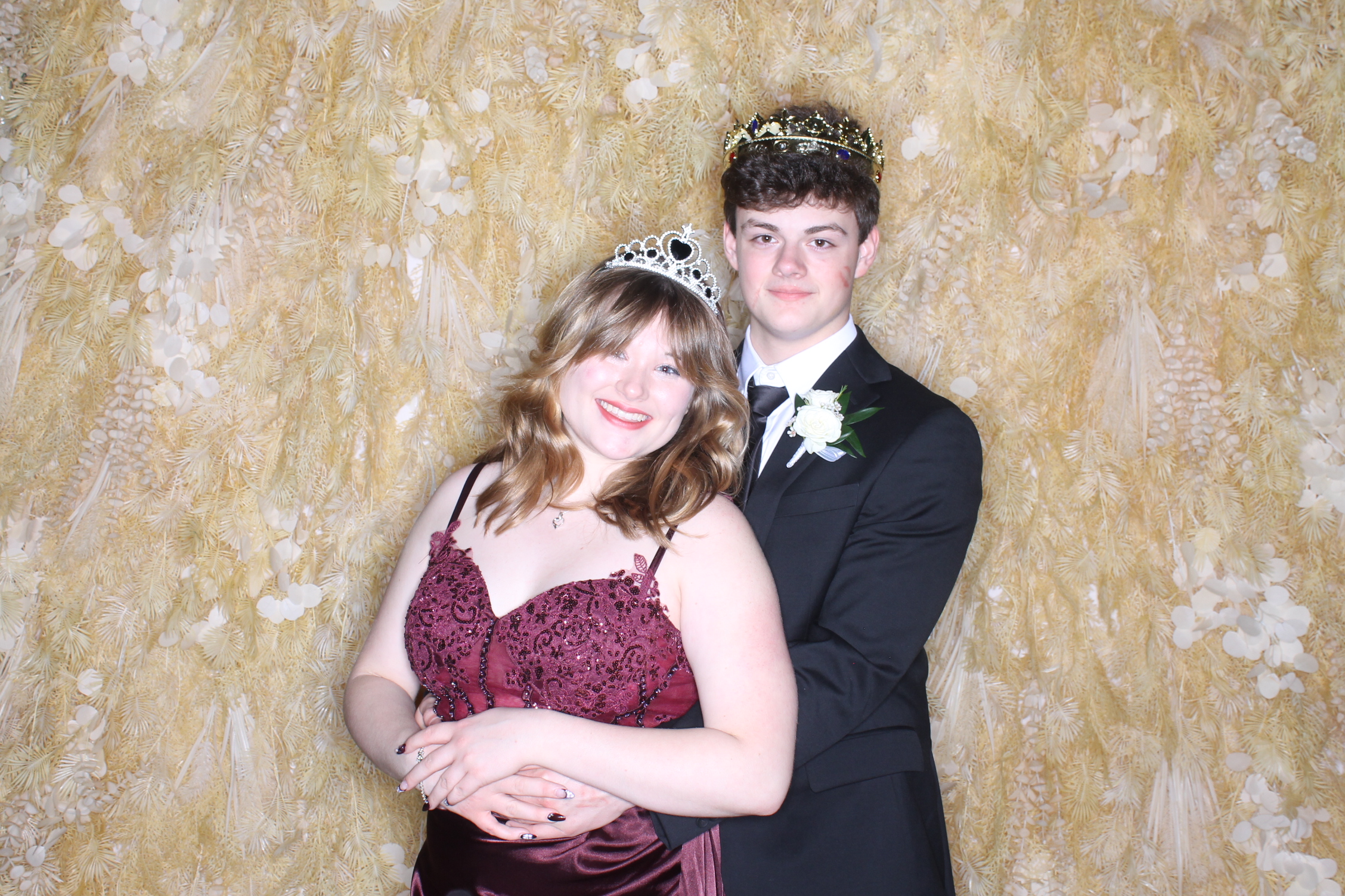 West Clermont 2025 Prom | View more photos from the event at gallery.photoboothcincy.com/u/PhotoBoothCincy/West-Clermont-2025-Prom