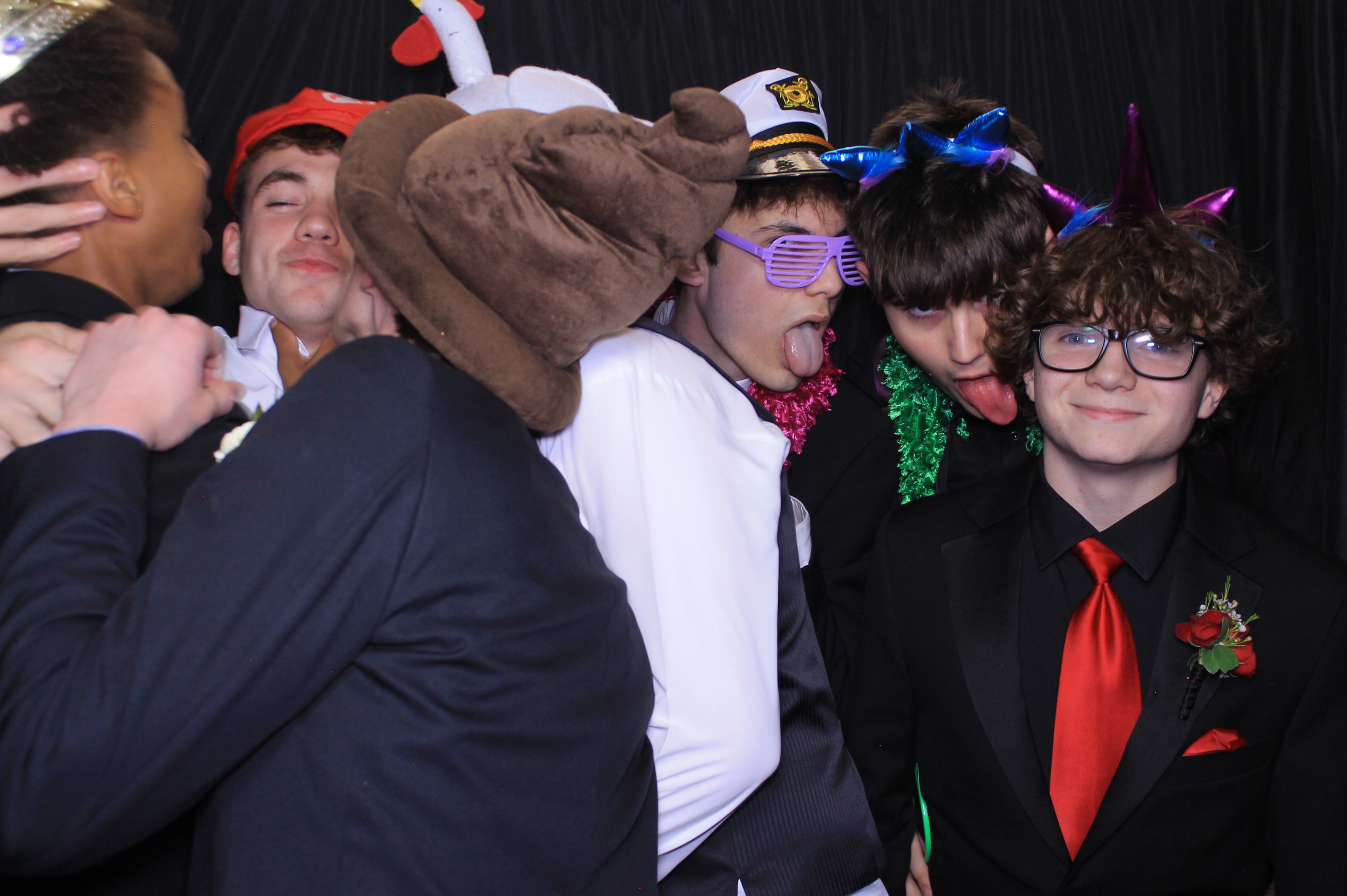 West Clermont 2025 Prom | View more photos from the event at gallery.photoboothcincy.com/u/PhotoBoothCincy/West-Clermont-2025-Prom