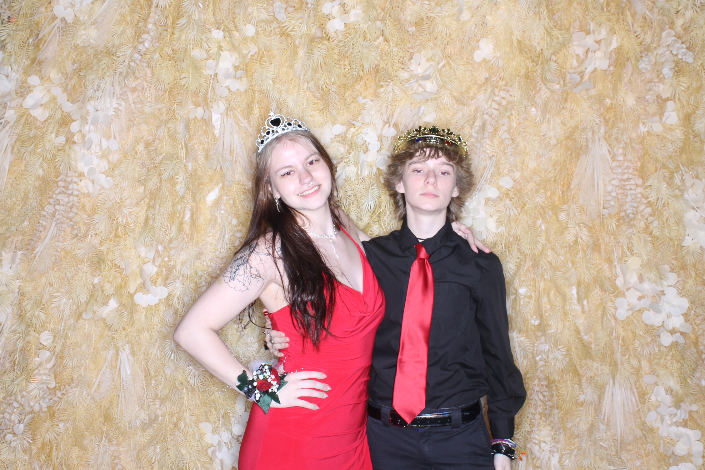 West Clermont 2025 Prom | View more photos from the event at gallery.photoboothcincy.com/u/PhotoBoothCincy/West-Clermont-2025-Prom