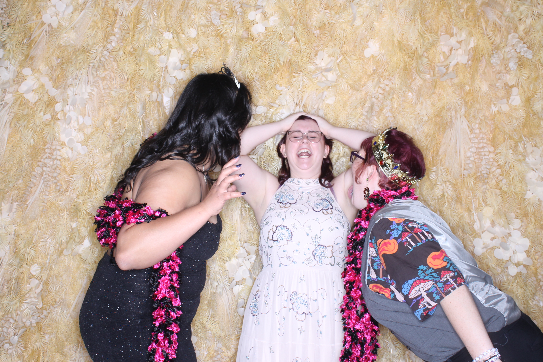 West Clermont 2025 Prom | View more photos from the event at gallery.photoboothcincy.com/u/PhotoBoothCincy/West-Clermont-2025-Prom
