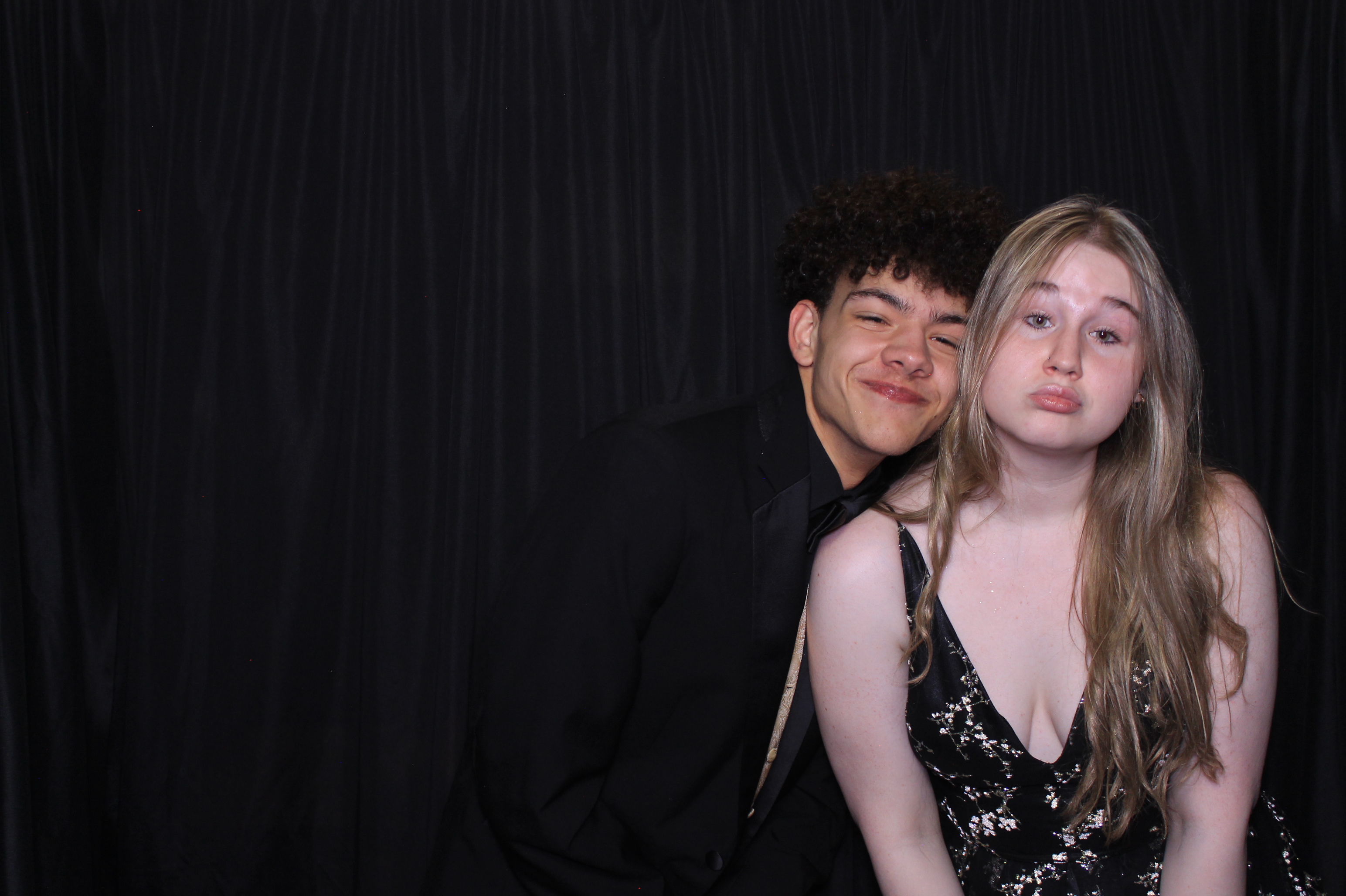 West Clermont 2025 Prom | View more photos from the event at gallery.photoboothcincy.com/u/PhotoBoothCincy/West-Clermont-2025-Prom