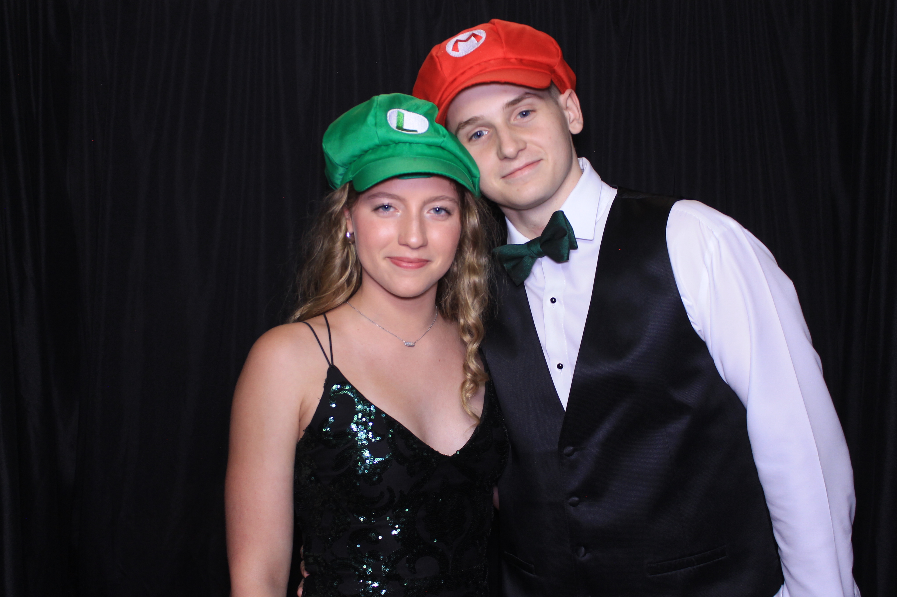 West Clermont 2025 Prom | View more photos from the event at gallery.photoboothcincy.com/u/PhotoBoothCincy/West-Clermont-2025-Prom