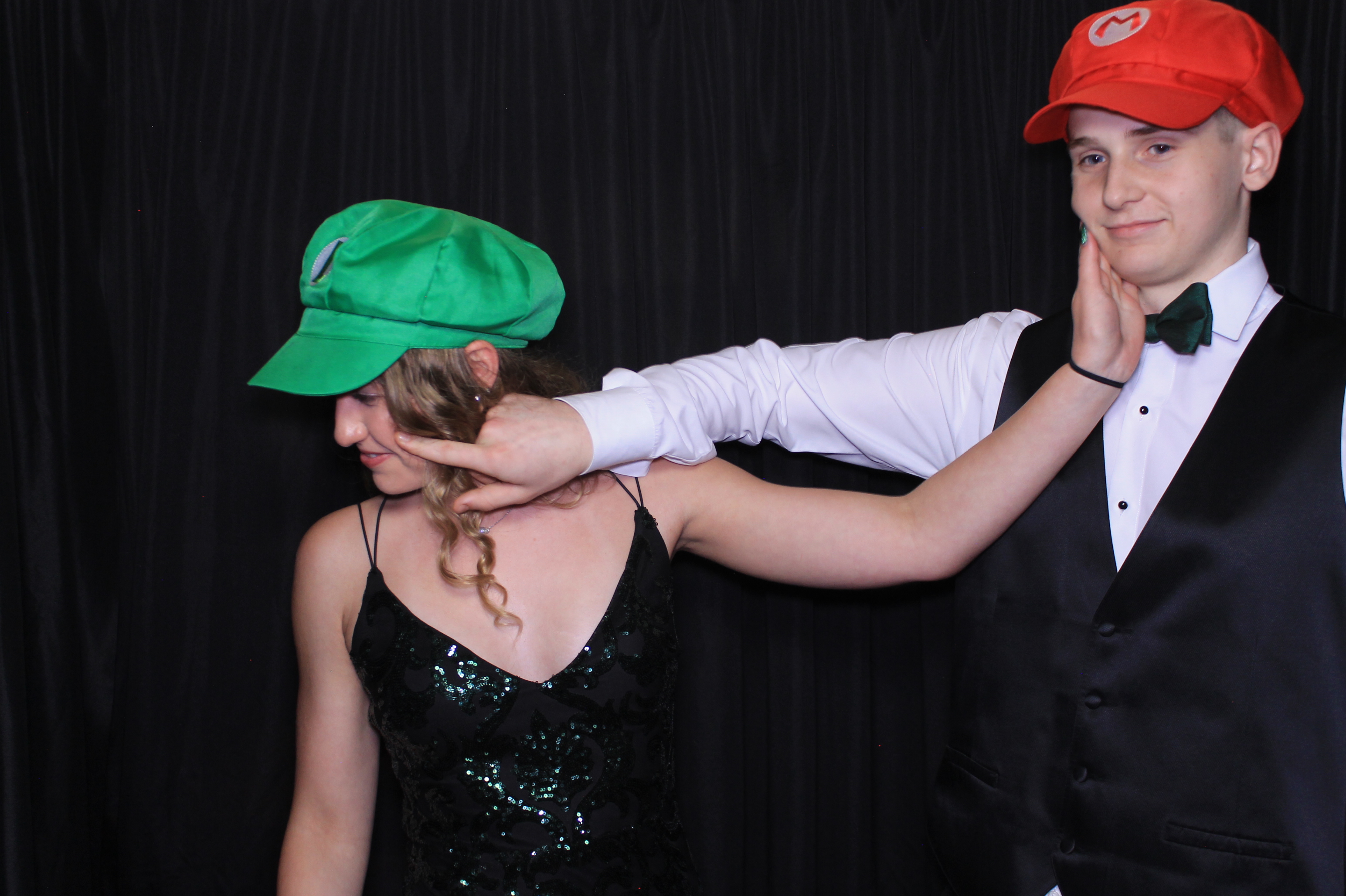 West Clermont 2025 Prom | View more photos from the event at gallery.photoboothcincy.com/u/PhotoBoothCincy/West-Clermont-2025-Prom