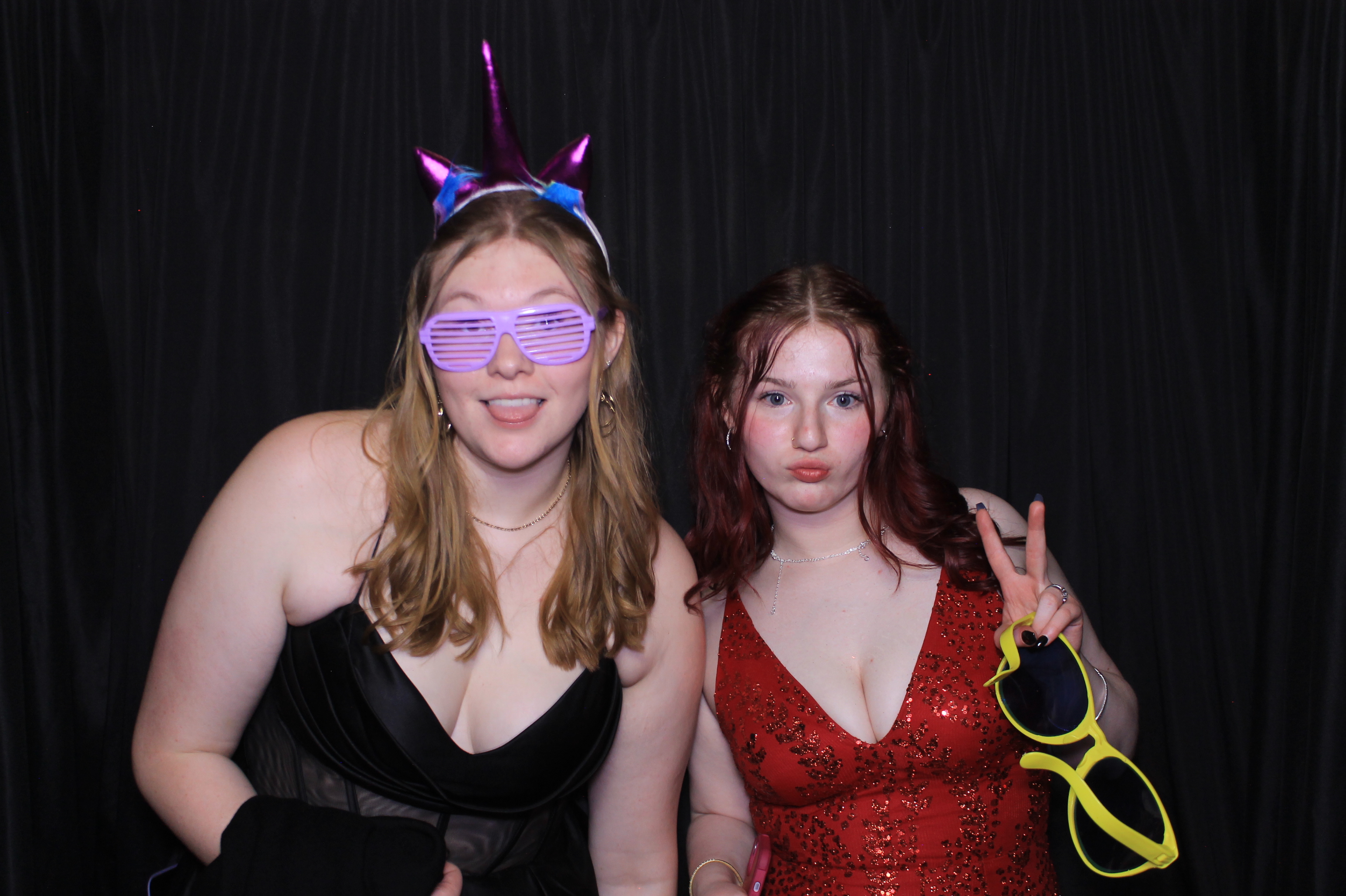 West Clermont 2025 Prom | View more photos from the event at gallery.photoboothcincy.com/u/PhotoBoothCincy/West-Clermont-2025-Prom