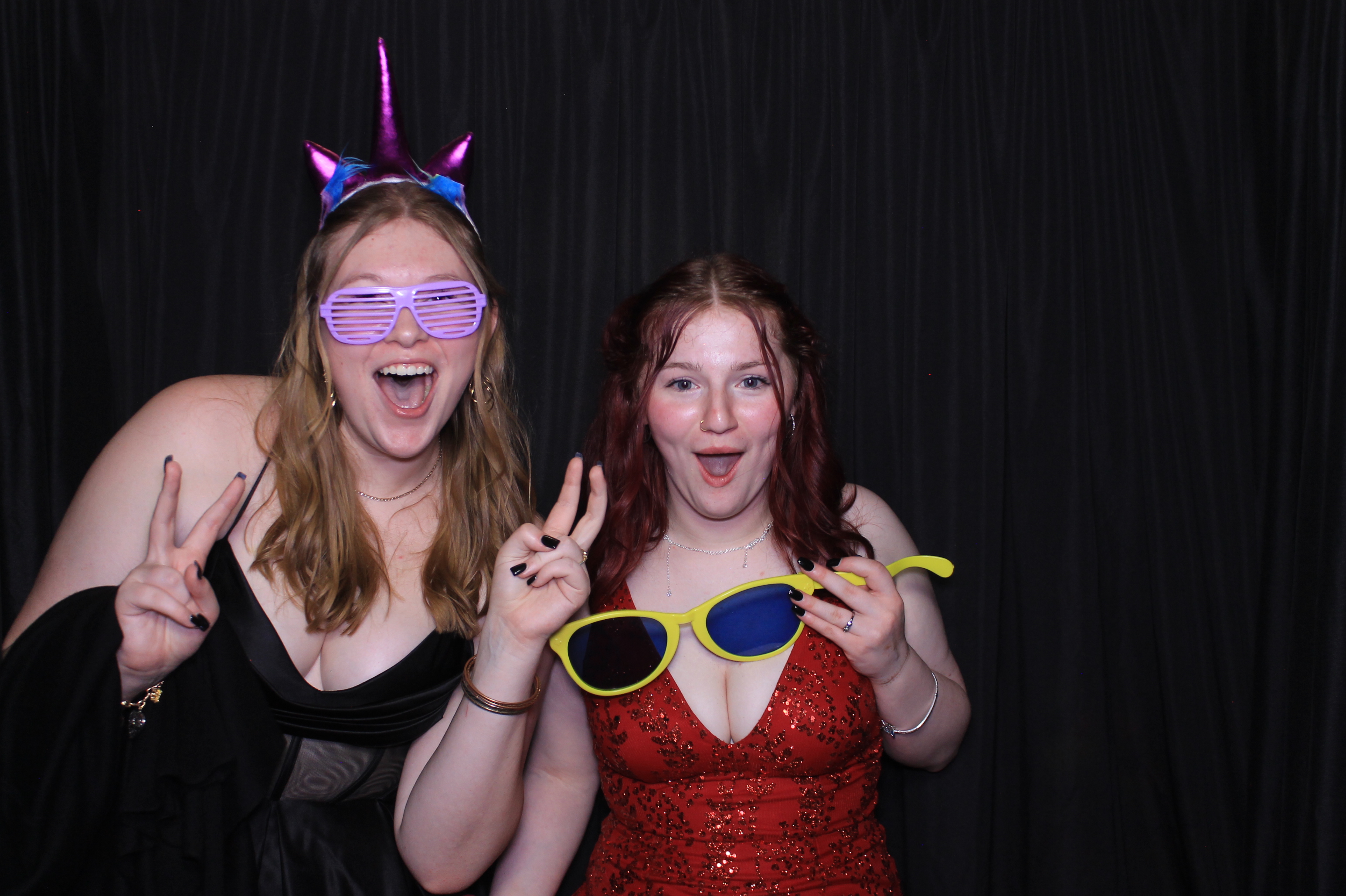West Clermont 2025 Prom | View more photos from the event at gallery.photoboothcincy.com/u/PhotoBoothCincy/West-Clermont-2025-Prom