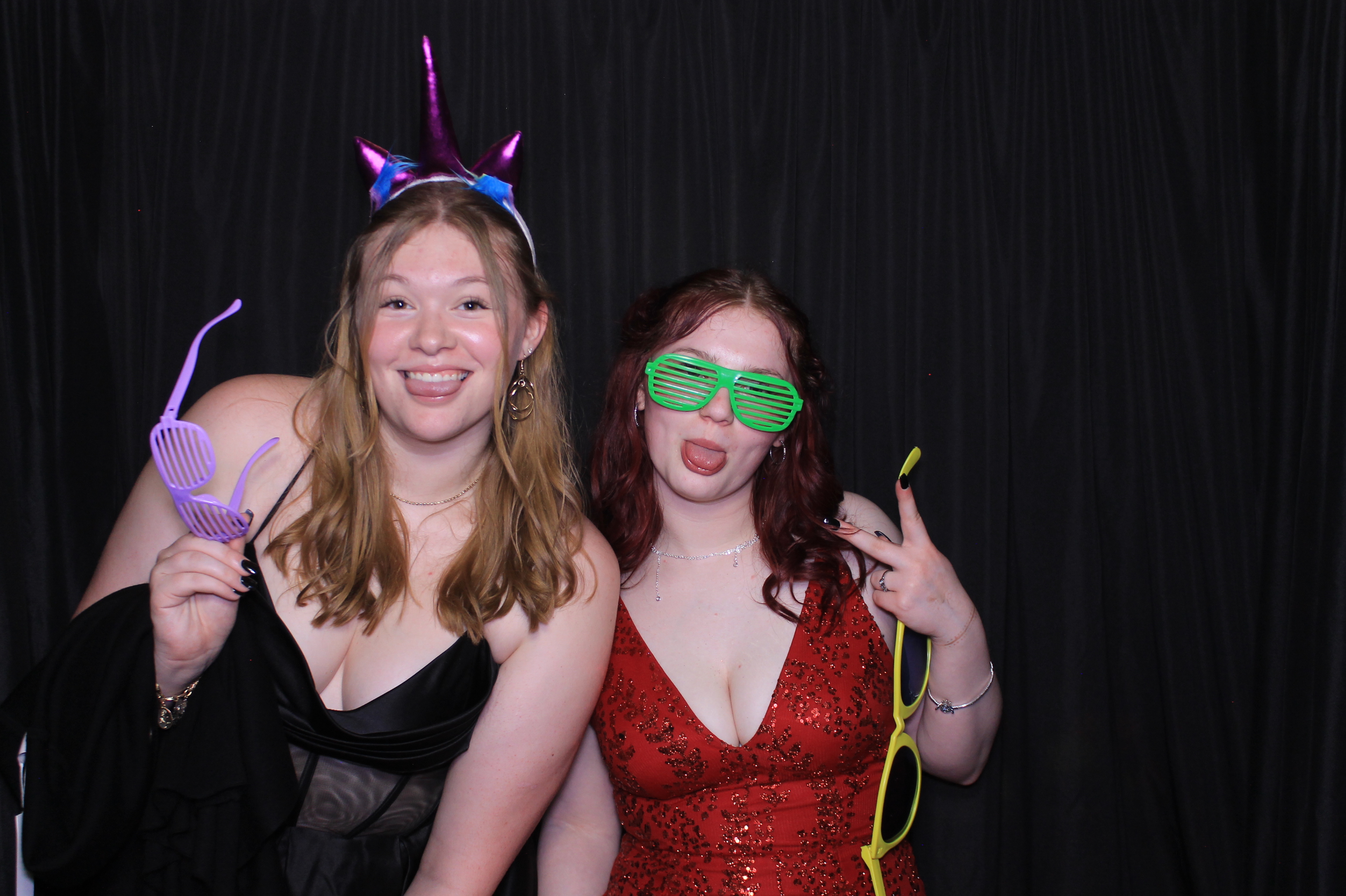 West Clermont 2025 Prom | View more photos from the event at gallery.photoboothcincy.com/u/PhotoBoothCincy/West-Clermont-2025-Prom