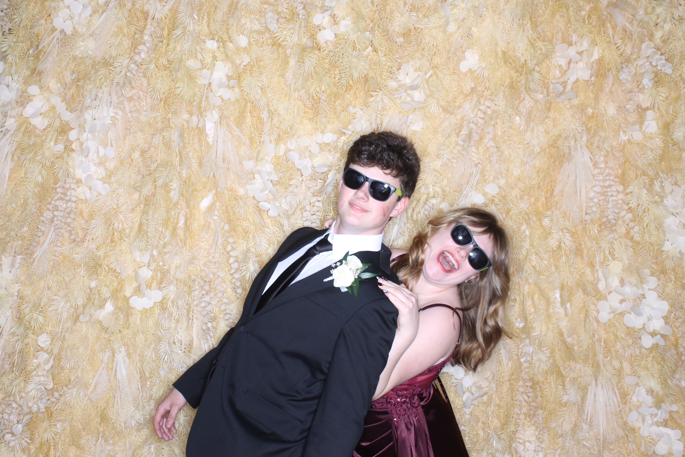West Clermont 2025 Prom | View more photos from the event at gallery.photoboothcincy.com/u/PhotoBoothCincy/West-Clermont-2025-Prom