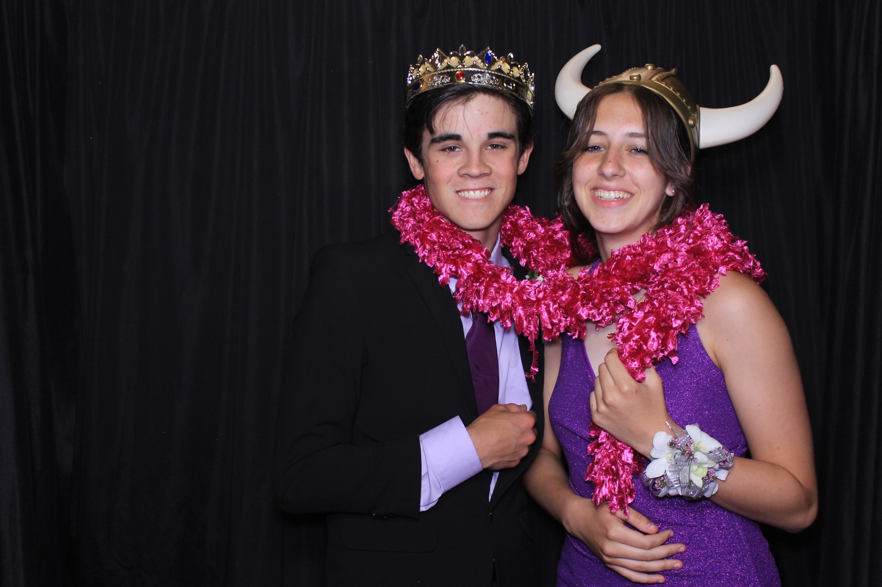West Clermont 2025 Prom | View more photos from the event at gallery.photoboothcincy.com/u/PhotoBoothCincy/West-Clermont-2025-Prom