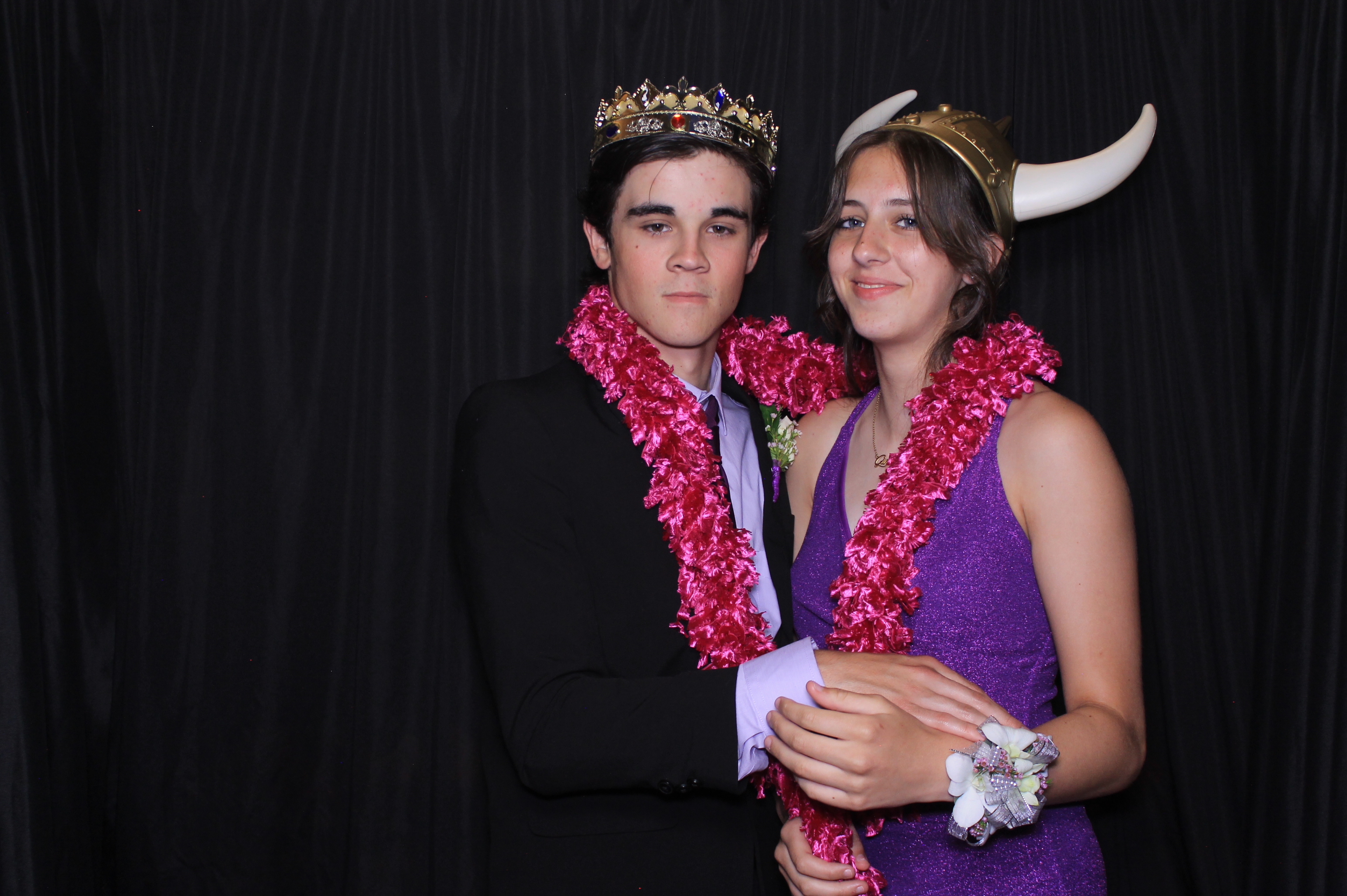 West Clermont 2025 Prom | View more photos from the event at gallery.photoboothcincy.com/u/PhotoBoothCincy/West-Clermont-2025-Prom