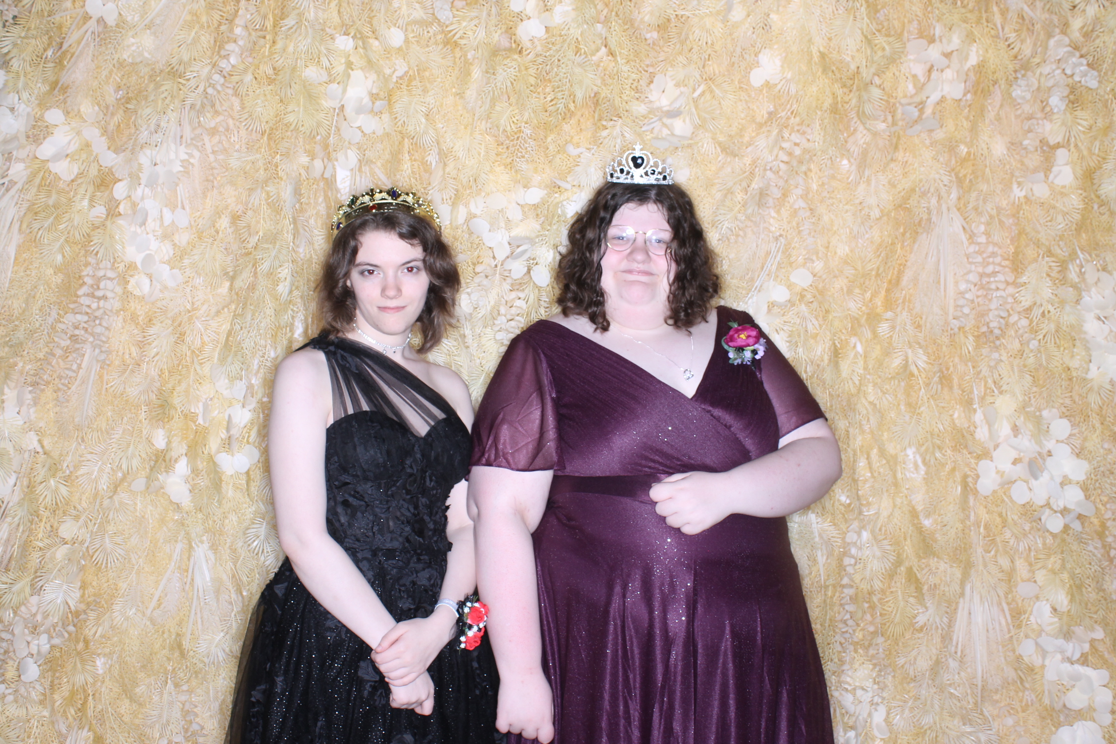 West Clermont 2025 Prom | View more photos from the event at gallery.photoboothcincy.com/u/PhotoBoothCincy/West-Clermont-2025-Prom