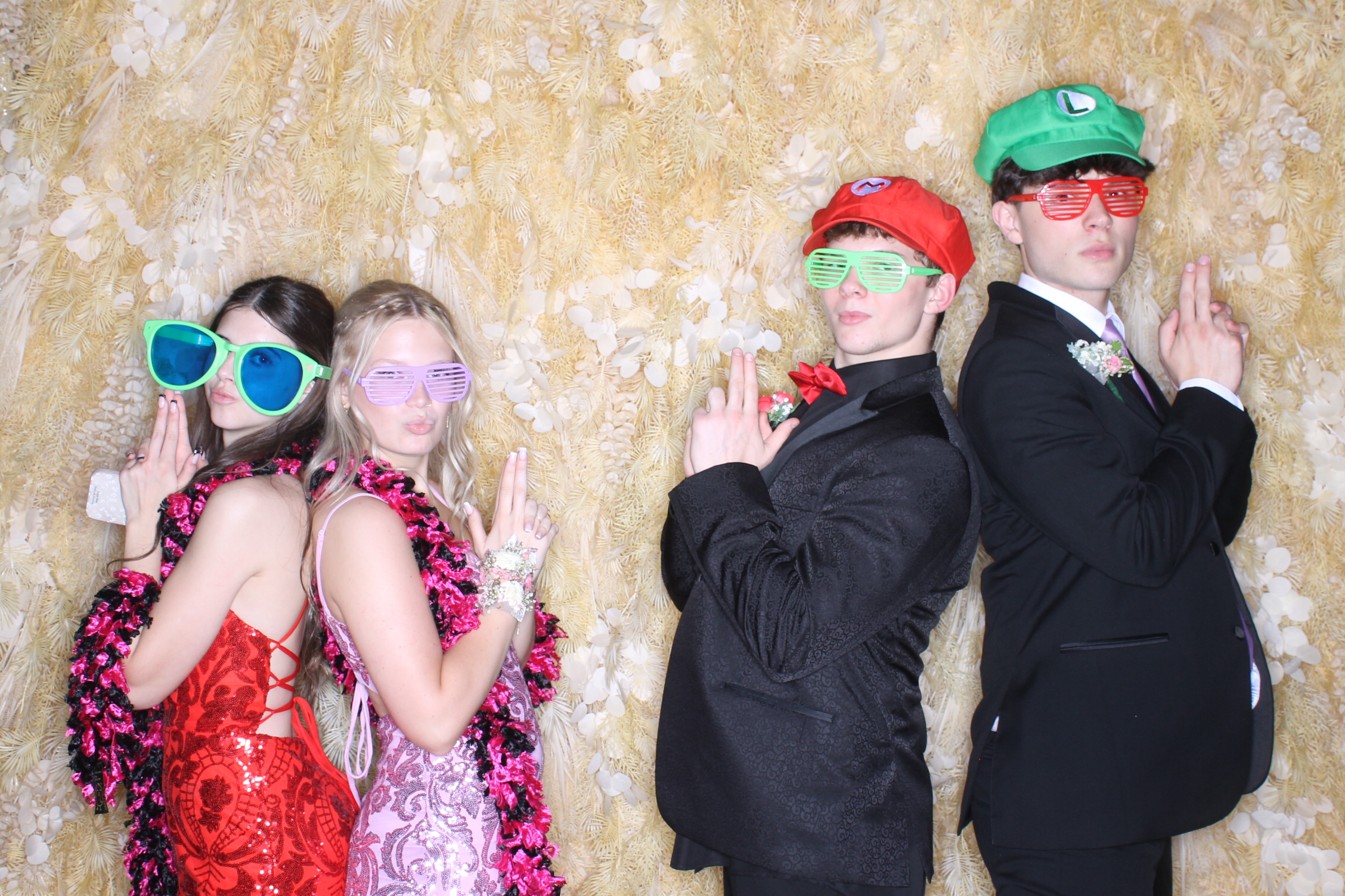 West Clermont 2025 Prom | View more photos from the event at gallery.photoboothcincy.com/u/PhotoBoothCincy/West-Clermont-2025-Prom