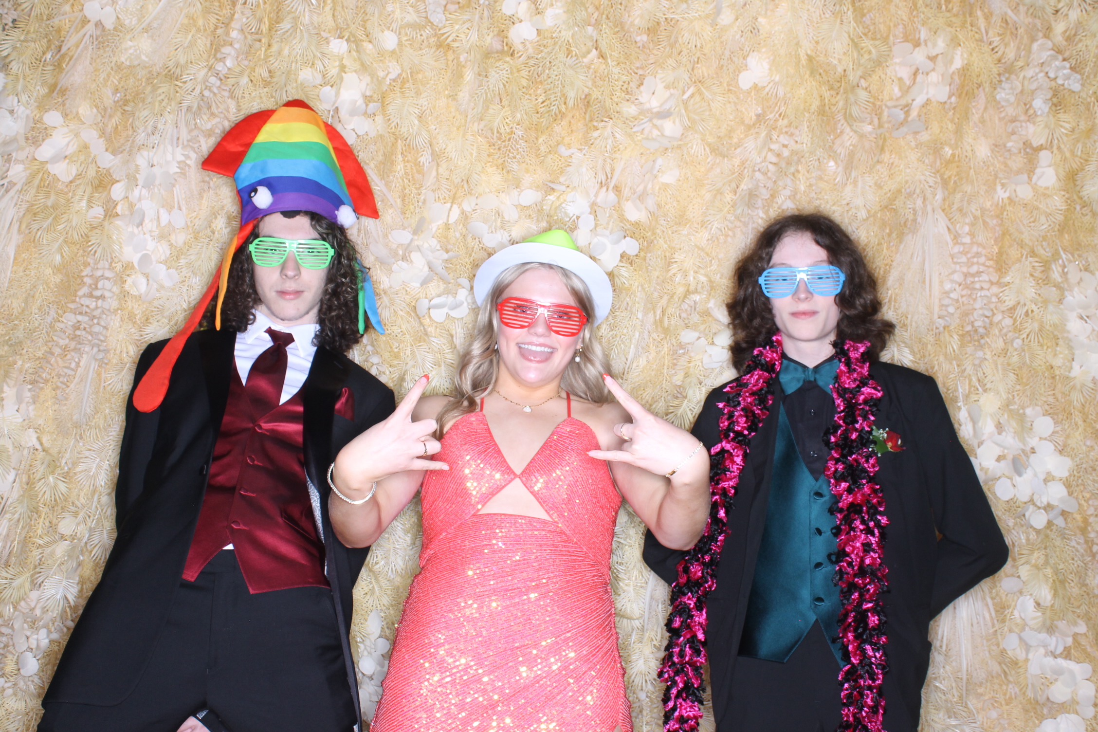 West Clermont 2025 Prom | View more photos from the event at gallery.photoboothcincy.com/u/PhotoBoothCincy/West-Clermont-2025-Prom