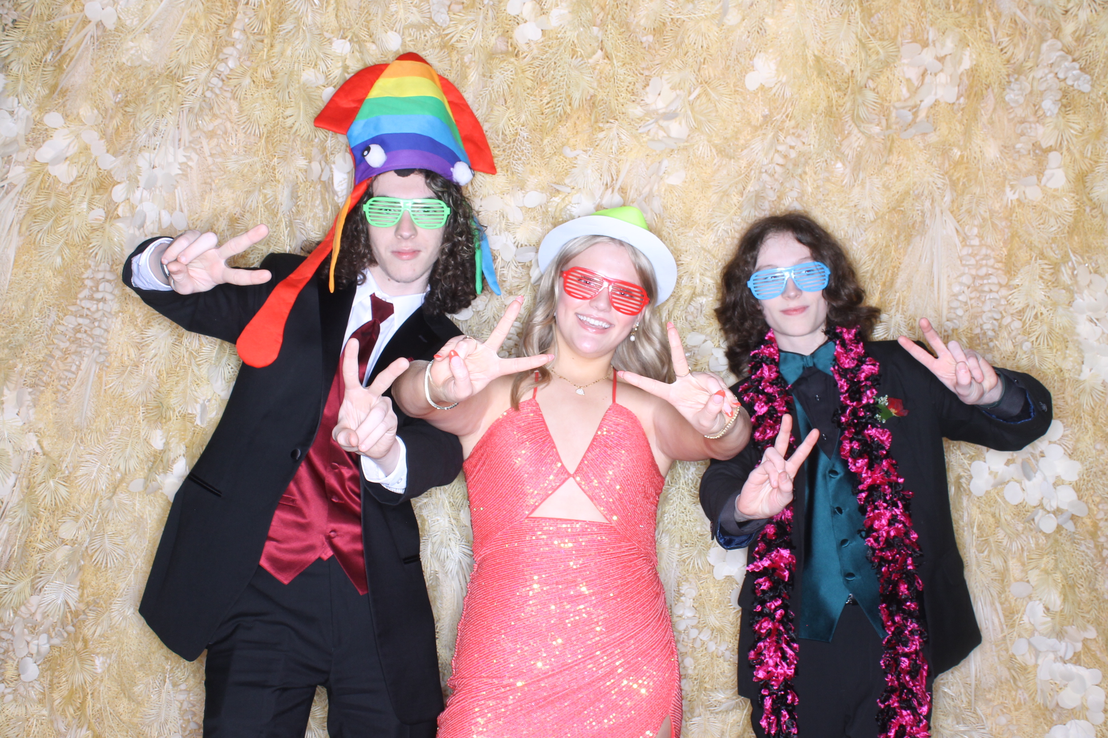 West Clermont 2025 Prom | View more photos from the event at gallery.photoboothcincy.com/u/PhotoBoothCincy/West-Clermont-2025-Prom