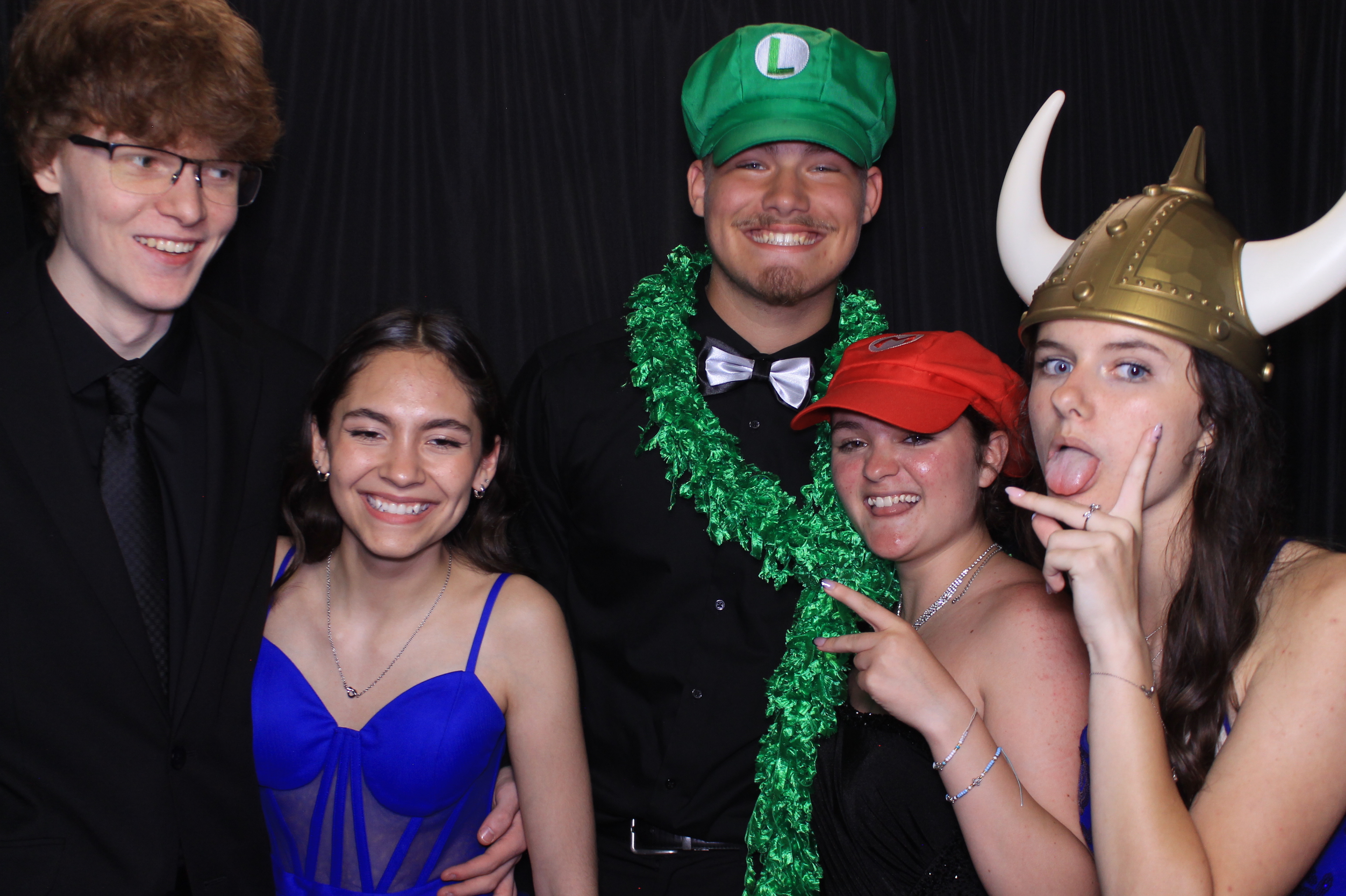 West Clermont 2025 Prom | View more photos from the event at gallery.photoboothcincy.com/u/PhotoBoothCincy/West-Clermont-2025-Prom