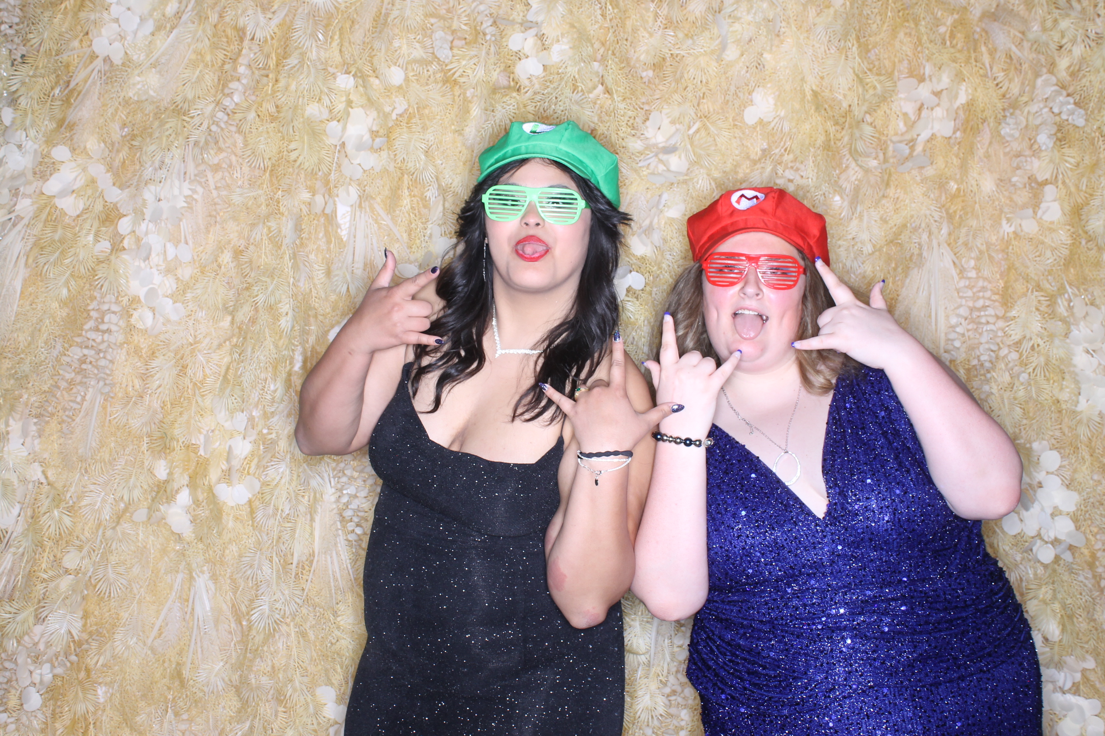 West Clermont 2025 Prom | View more photos from the event at gallery.photoboothcincy.com/u/PhotoBoothCincy/West-Clermont-2025-Prom