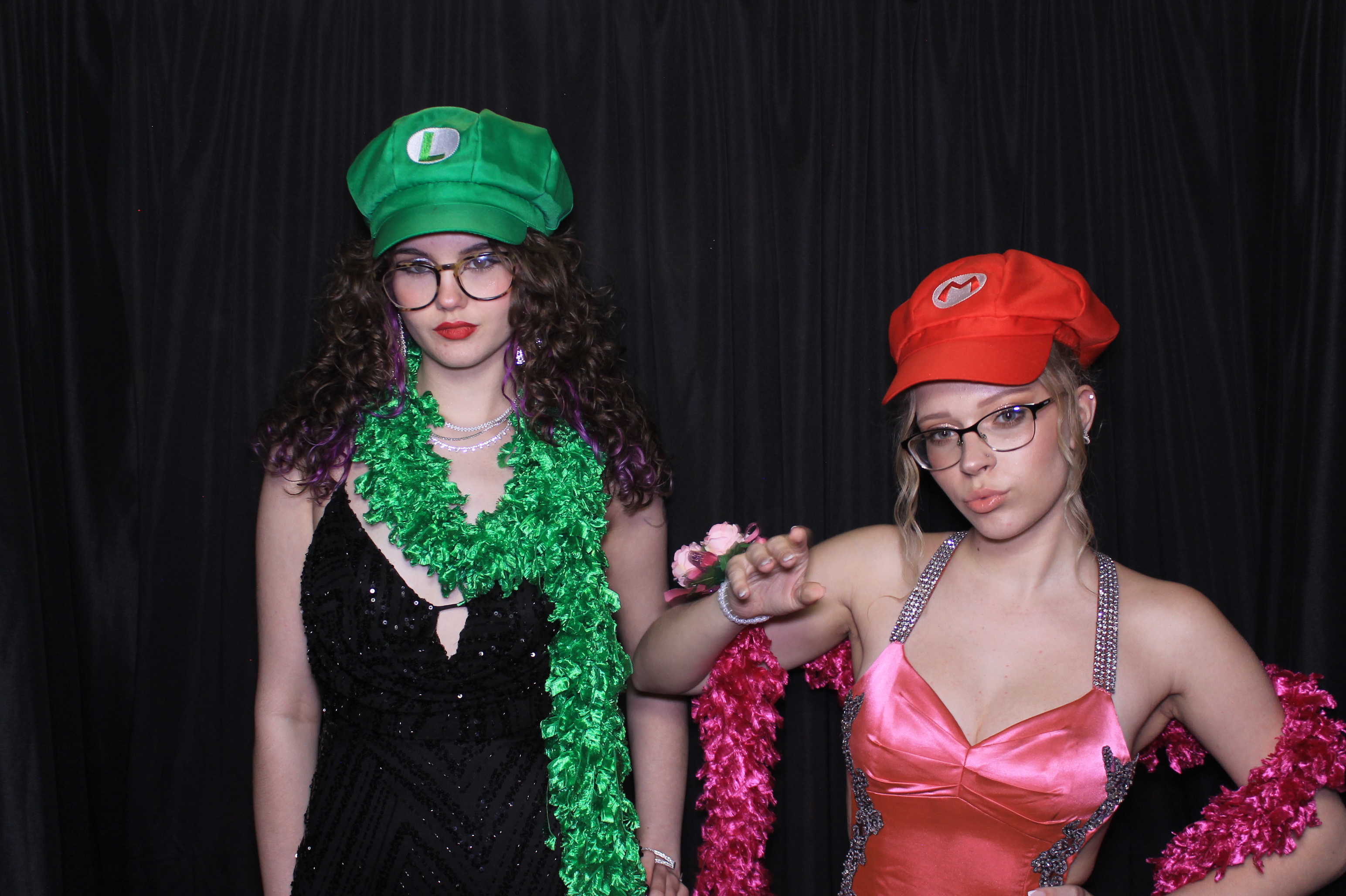 West Clermont 2025 Prom | View more photos from the event at gallery.photoboothcincy.com/u/PhotoBoothCincy/West-Clermont-2025-Prom