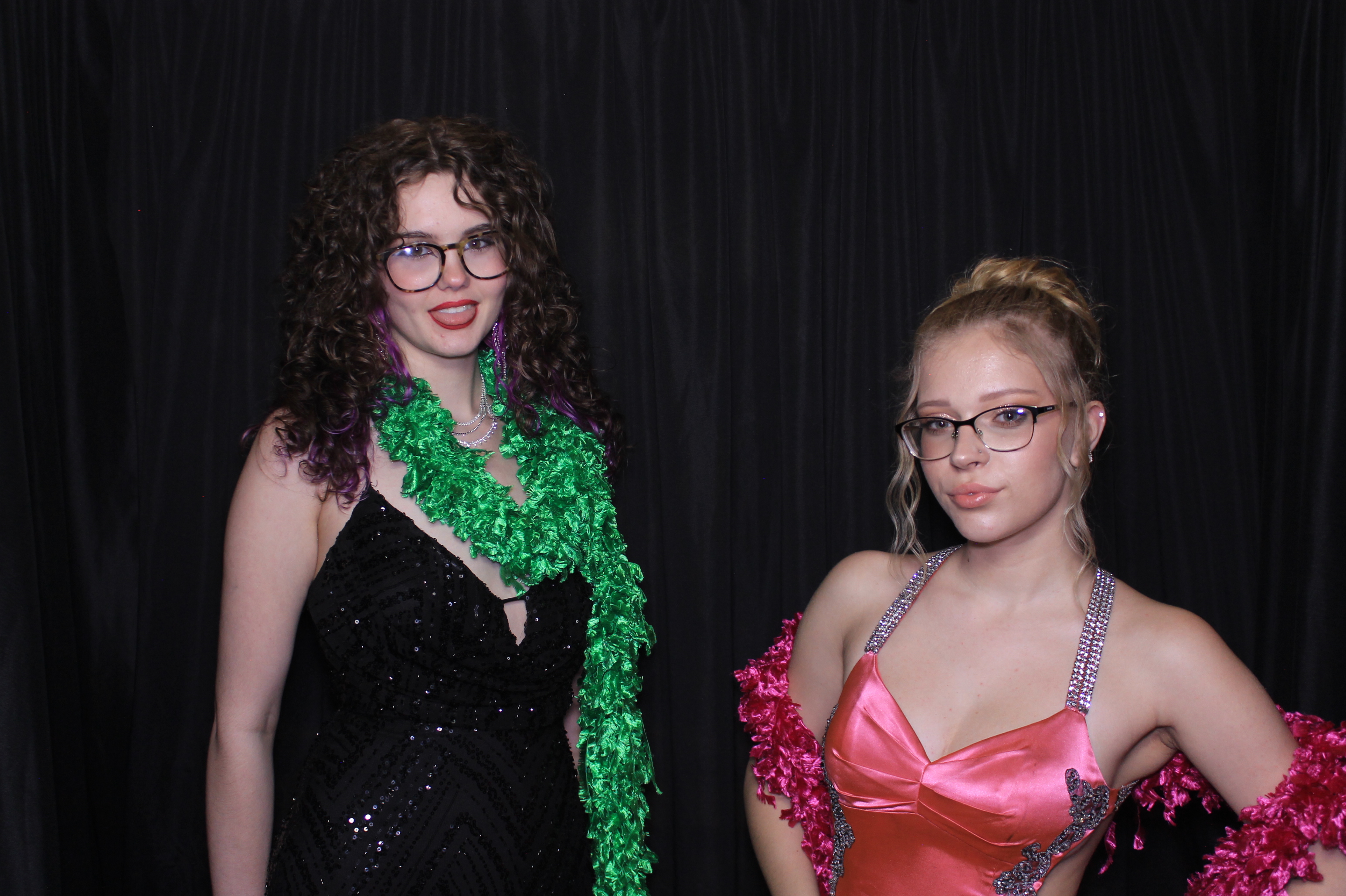 West Clermont 2025 Prom | View more photos from the event at gallery.photoboothcincy.com/u/PhotoBoothCincy/West-Clermont-2025-Prom