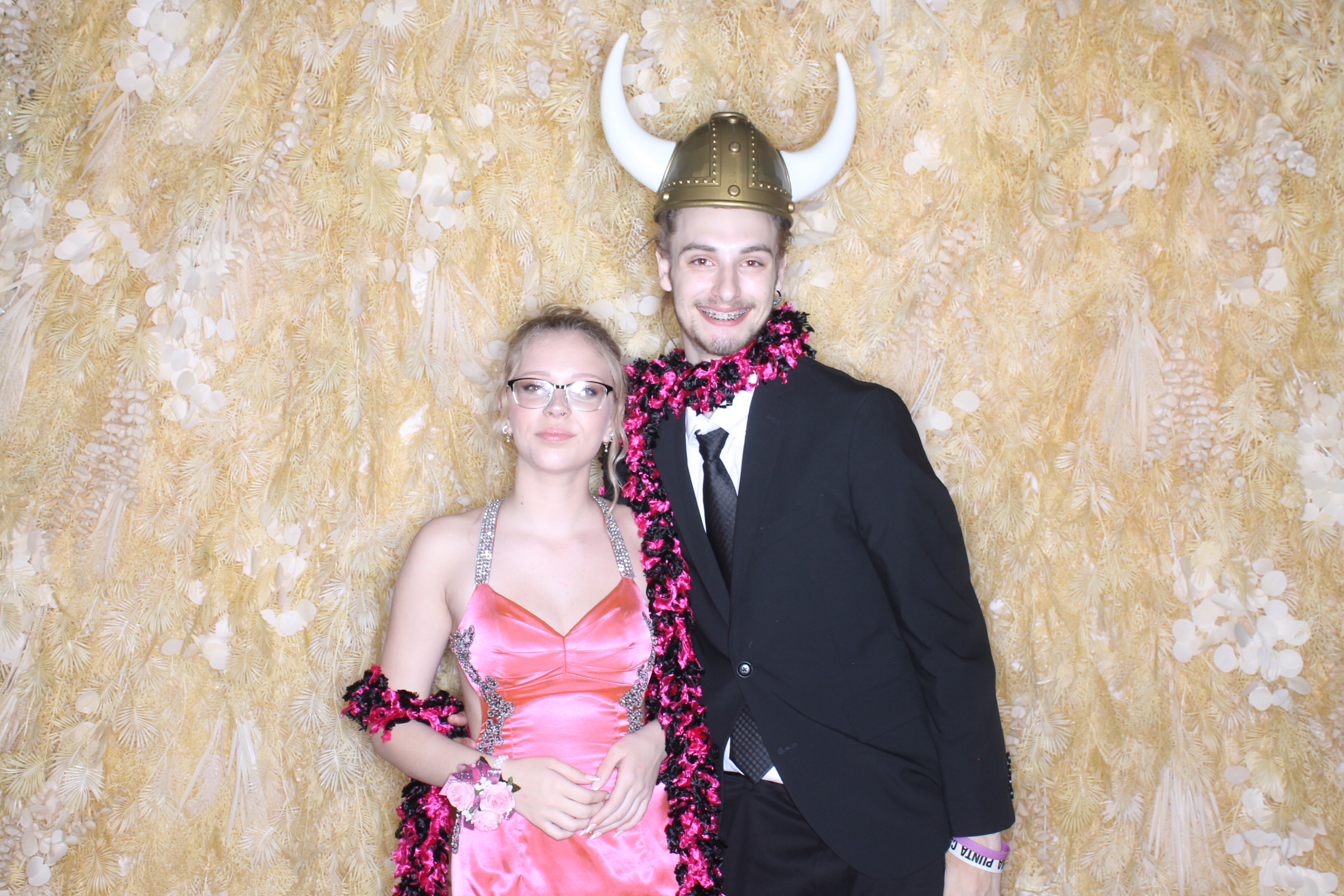 West Clermont 2025 Prom | View more photos from the event at gallery.photoboothcincy.com/u/PhotoBoothCincy/West-Clermont-2025-Prom