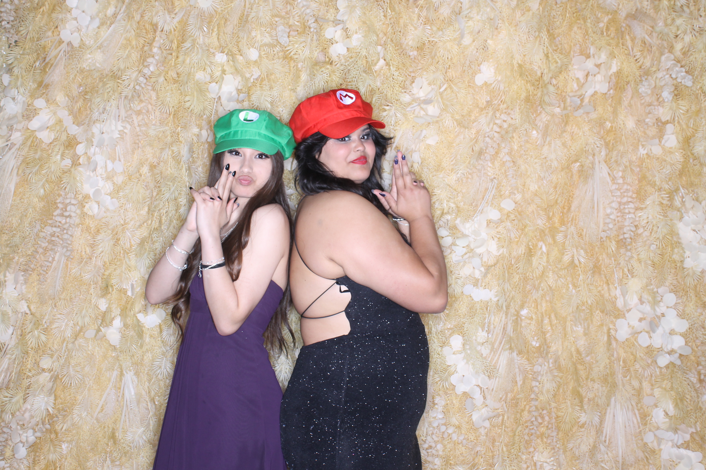 West Clermont 2025 Prom | View more photos from the event at gallery.photoboothcincy.com/u/PhotoBoothCincy/West-Clermont-2025-Prom