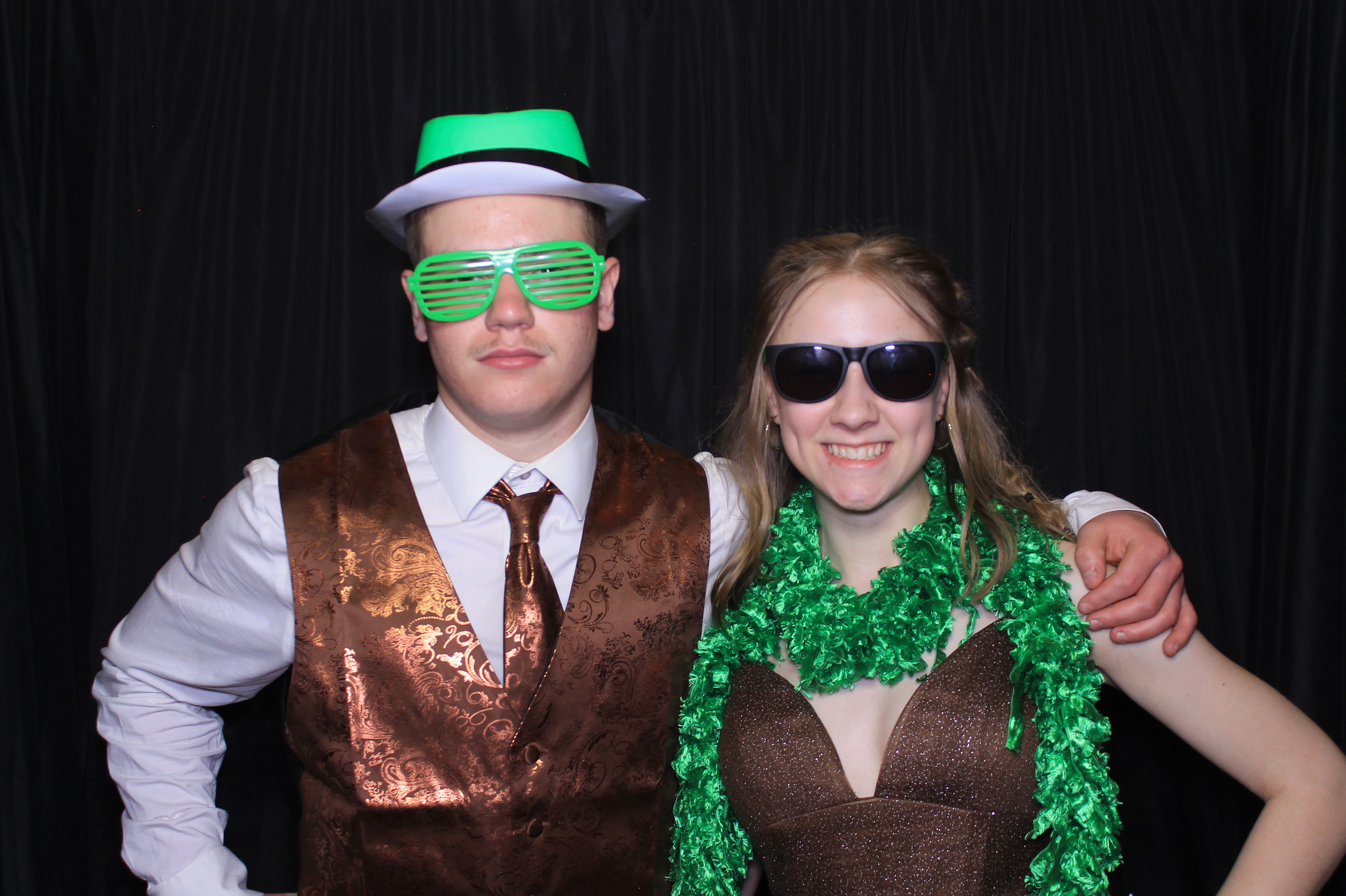 West Clermont 2025 Prom | View more photos from the event at gallery.photoboothcincy.com/u/PhotoBoothCincy/West-Clermont-2025-Prom
