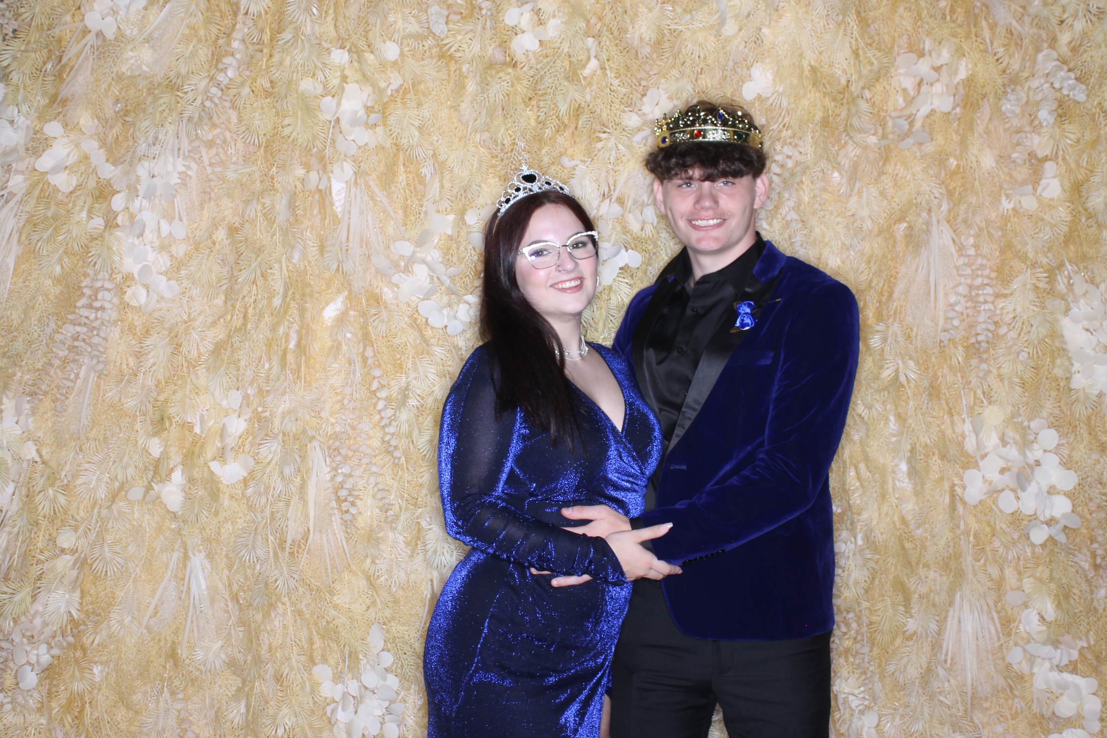 West Clermont 2025 Prom | View more photos from the event at gallery.photoboothcincy.com/u/PhotoBoothCincy/West-Clermont-2025-Prom