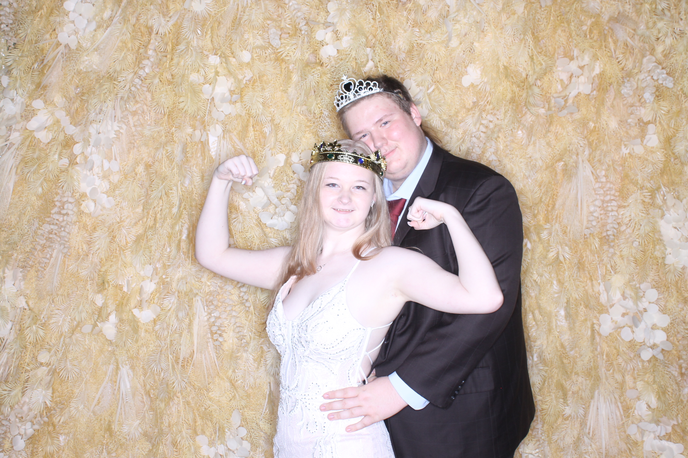 West Clermont 2025 Prom | View more photos from the event at gallery.photoboothcincy.com/u/PhotoBoothCincy/West-Clermont-2025-Prom