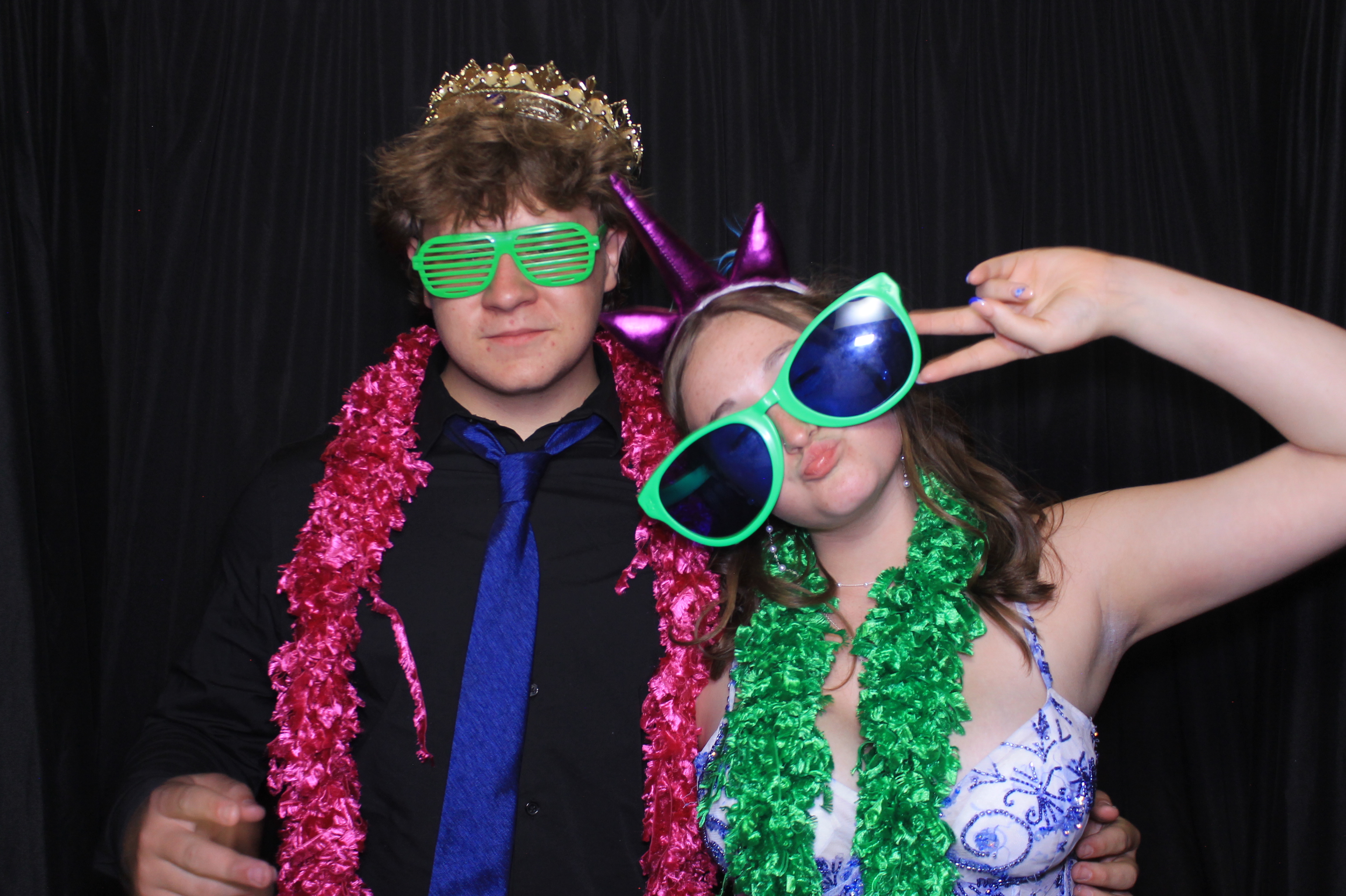 West Clermont 2025 Prom | View more photos from the event at gallery.photoboothcincy.com/u/PhotoBoothCincy/West-Clermont-2025-Prom