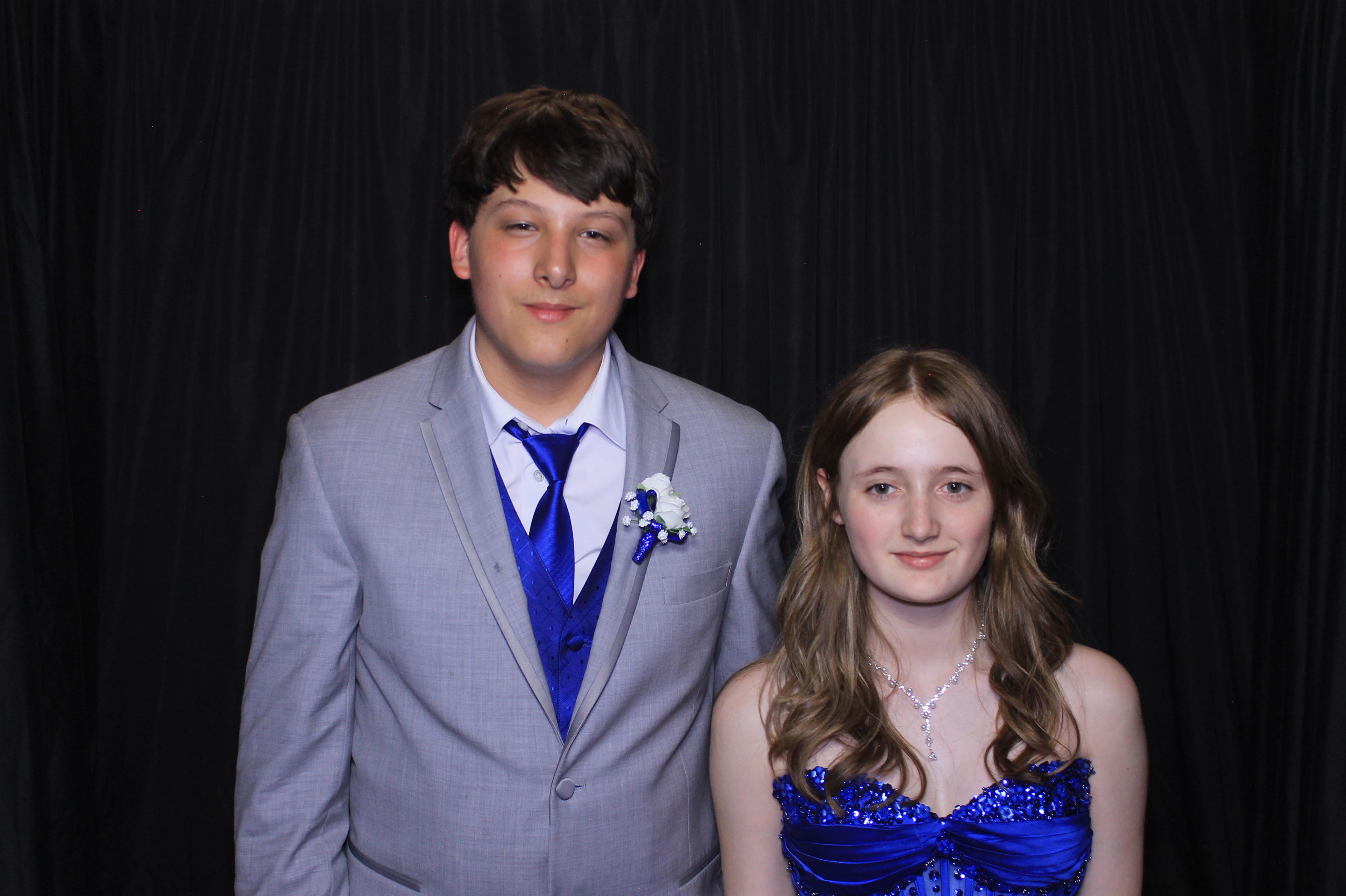 West Clermont 2025 Prom | View more photos from the event at gallery.photoboothcincy.com/u/PhotoBoothCincy/West-Clermont-2025-Prom
