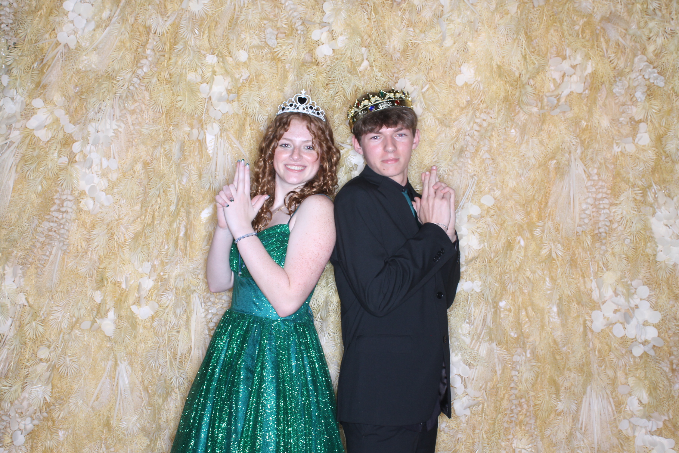 West Clermont 2025 Prom | View more photos from the event at gallery.photoboothcincy.com/u/PhotoBoothCincy/West-Clermont-2025-Prom
