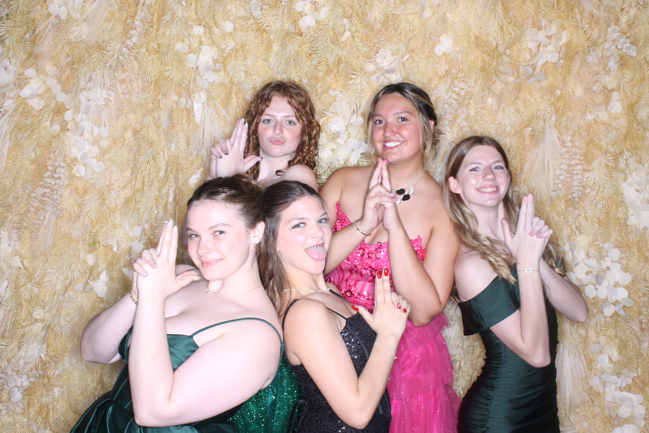 West Clermont 2025 Prom | View more photos from the event at gallery.photoboothcincy.com/u/PhotoBoothCincy/West-Clermont-2025-Prom