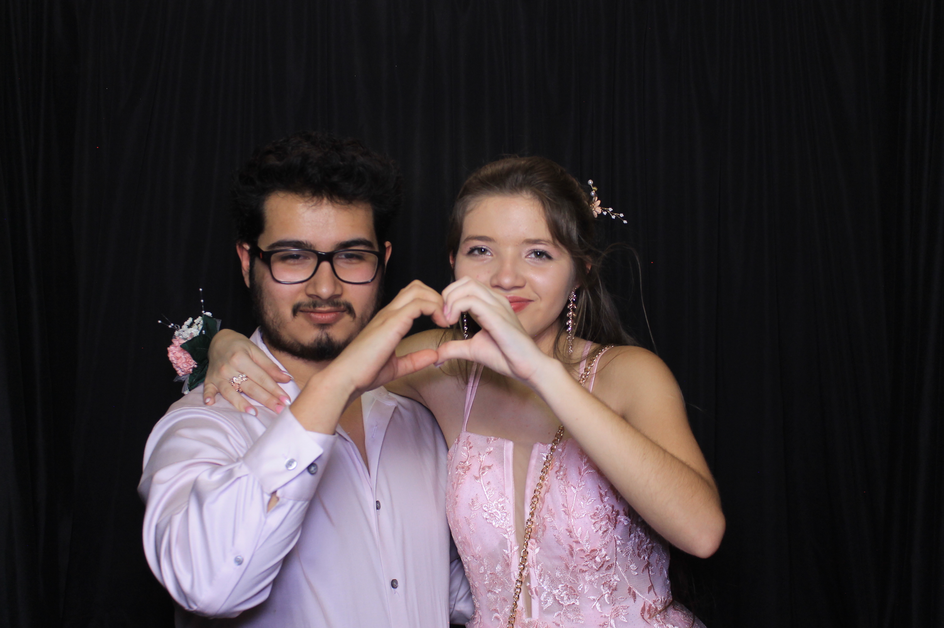 West Clermont 2025 Prom | View more photos from the event at gallery.photoboothcincy.com/u/PhotoBoothCincy/West-Clermont-2025-Prom