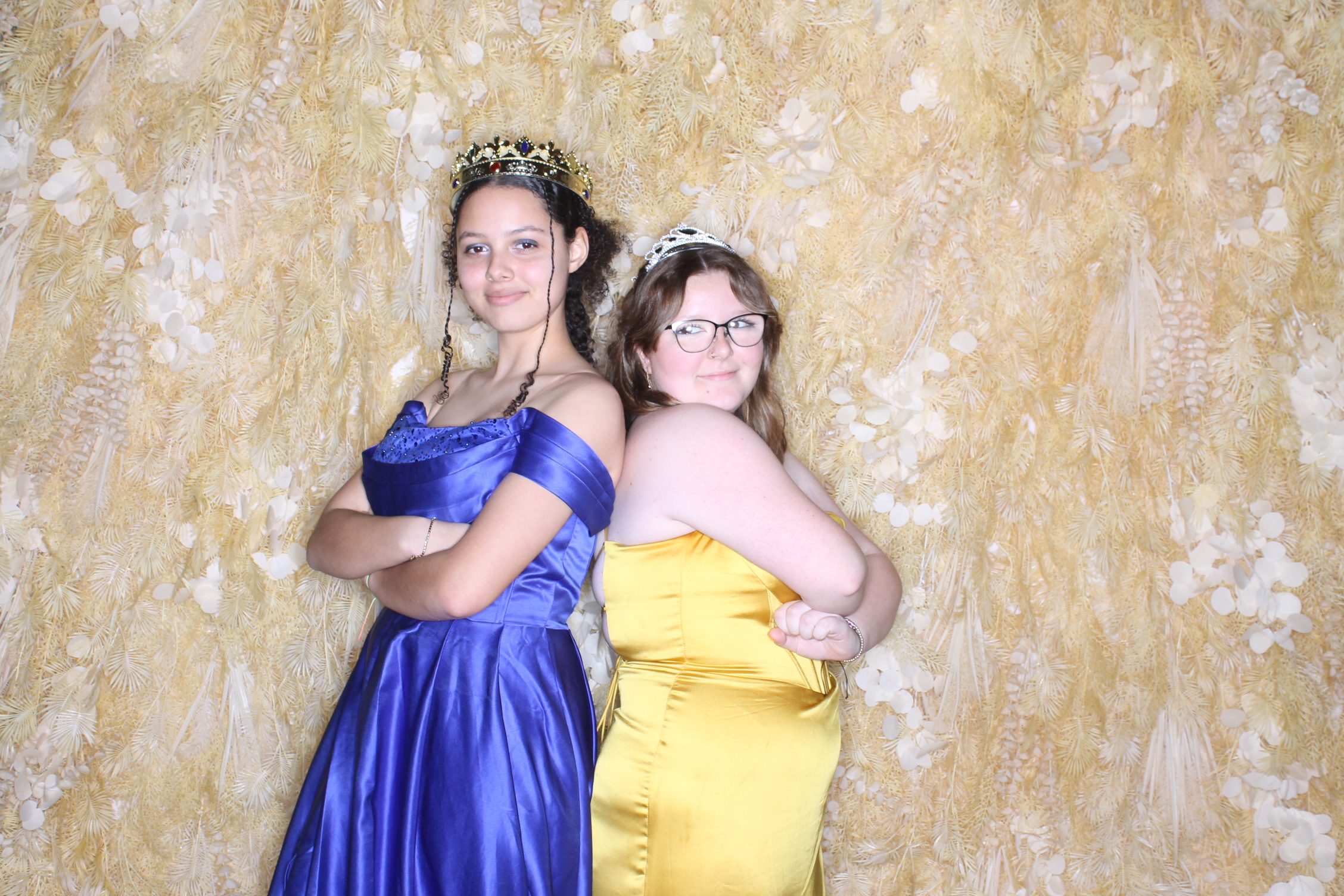 West Clermont 2025 Prom | View more photos from the event at gallery.photoboothcincy.com/u/PhotoBoothCincy/West-Clermont-2025-Prom