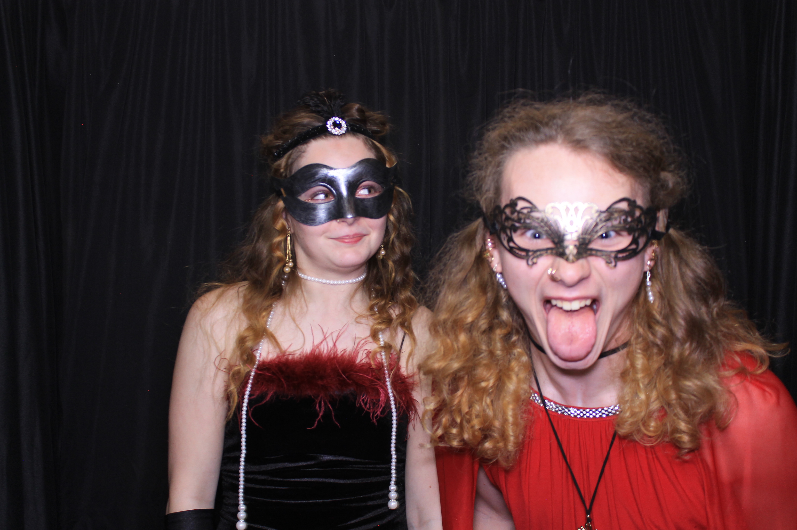 West Clermont 2025 Prom | View more photos from the event at gallery.photoboothcincy.com/u/PhotoBoothCincy/West-Clermont-2025-Prom