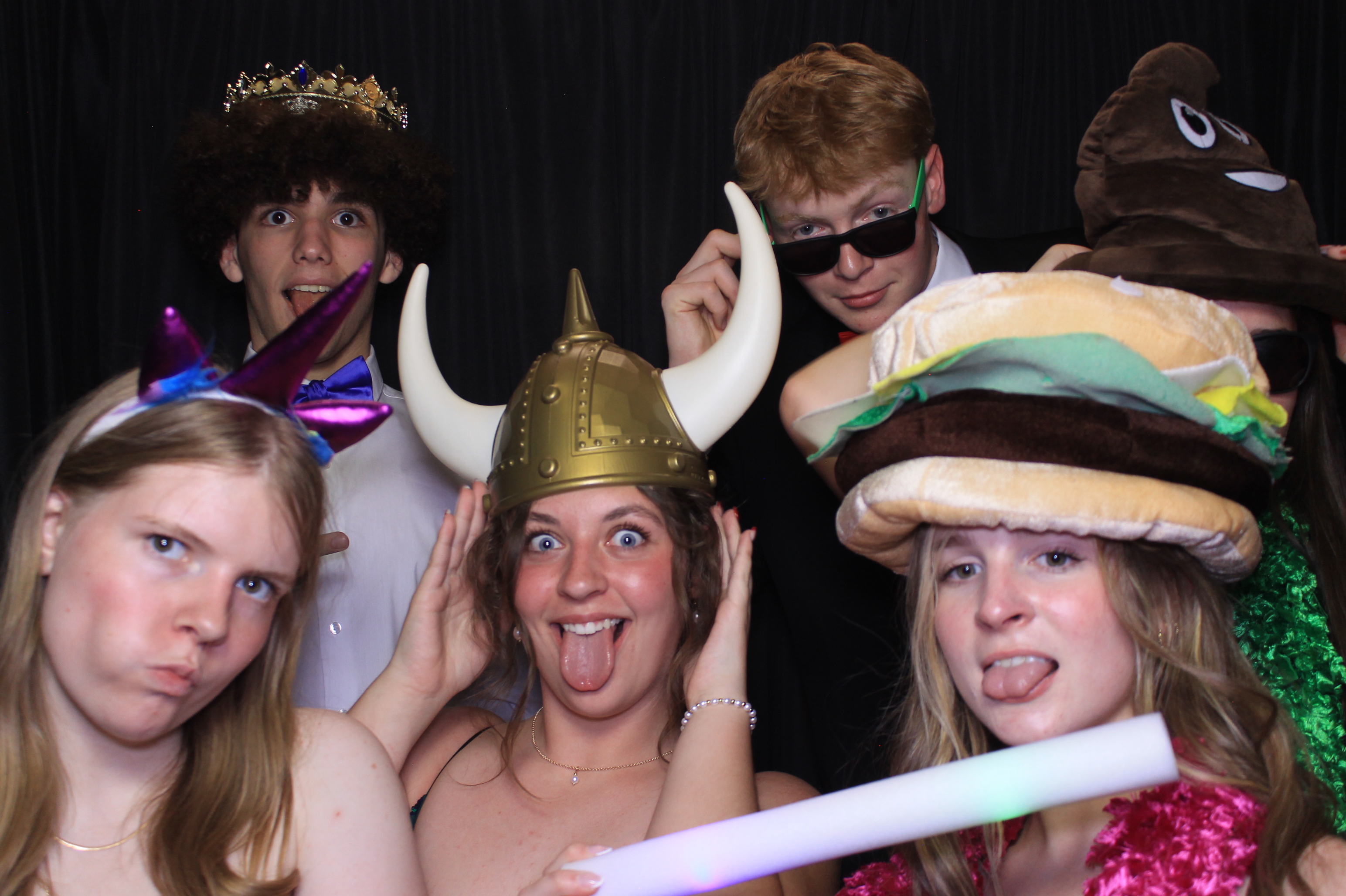 West Clermont 2025 Prom | View more photos from the event at gallery.photoboothcincy.com/u/PhotoBoothCincy/West-Clermont-2025-Prom