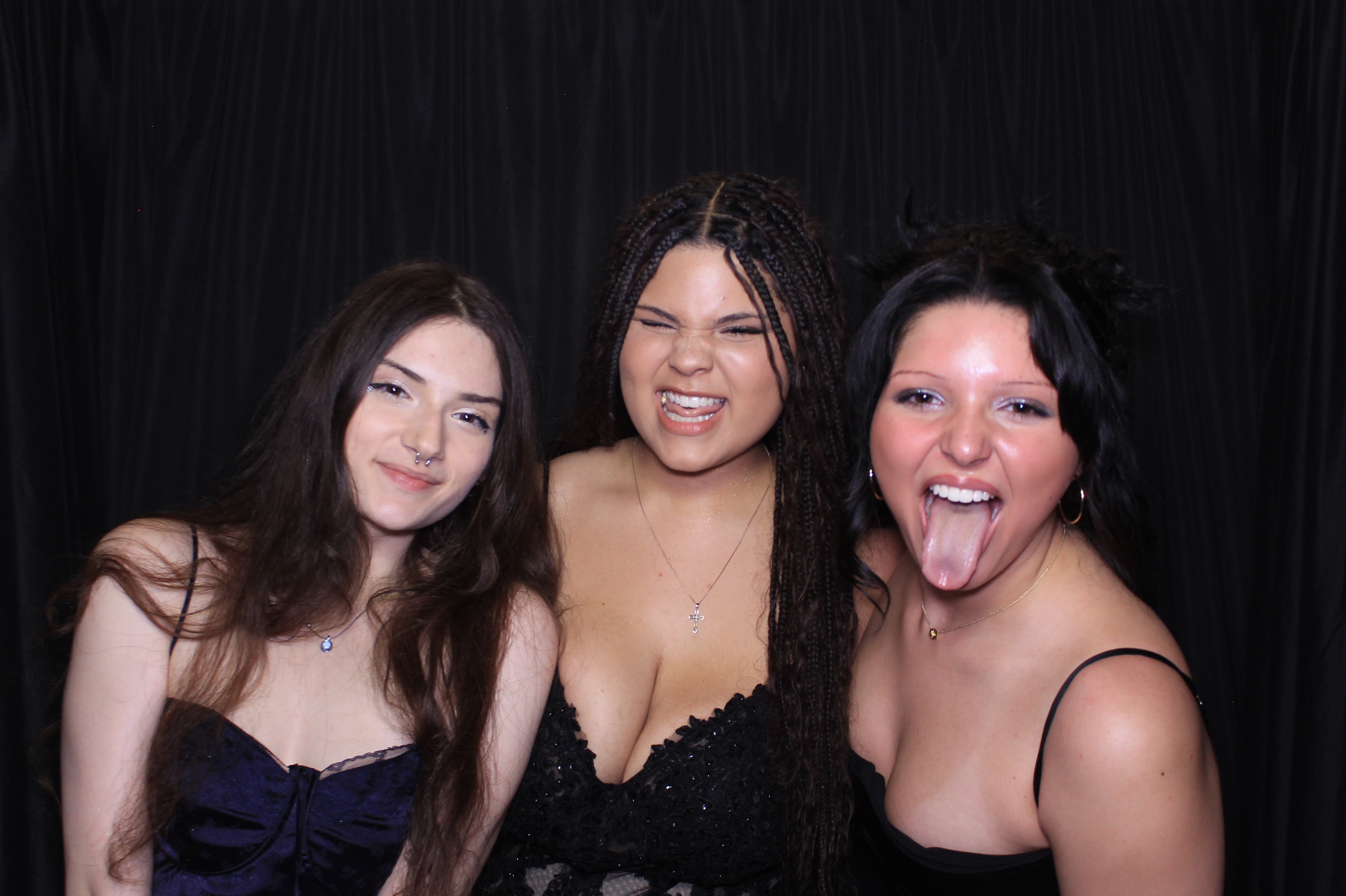 West Clermont 2025 Prom | View more photos from the event at gallery.photoboothcincy.com/u/PhotoBoothCincy/West-Clermont-2025-Prom