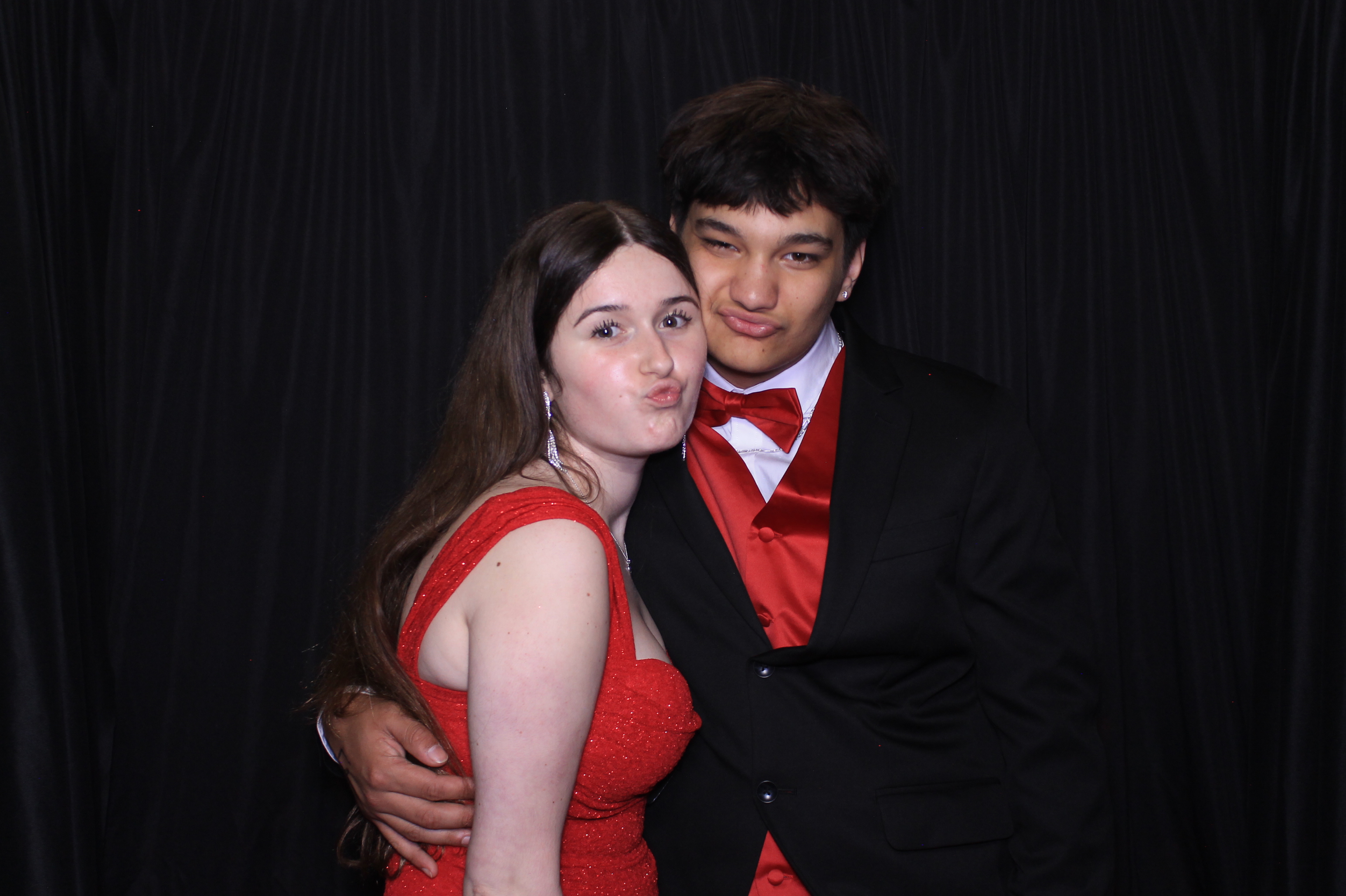 West Clermont 2025 Prom | View more photos from the event at gallery.photoboothcincy.com/u/PhotoBoothCincy/West-Clermont-2025-Prom
