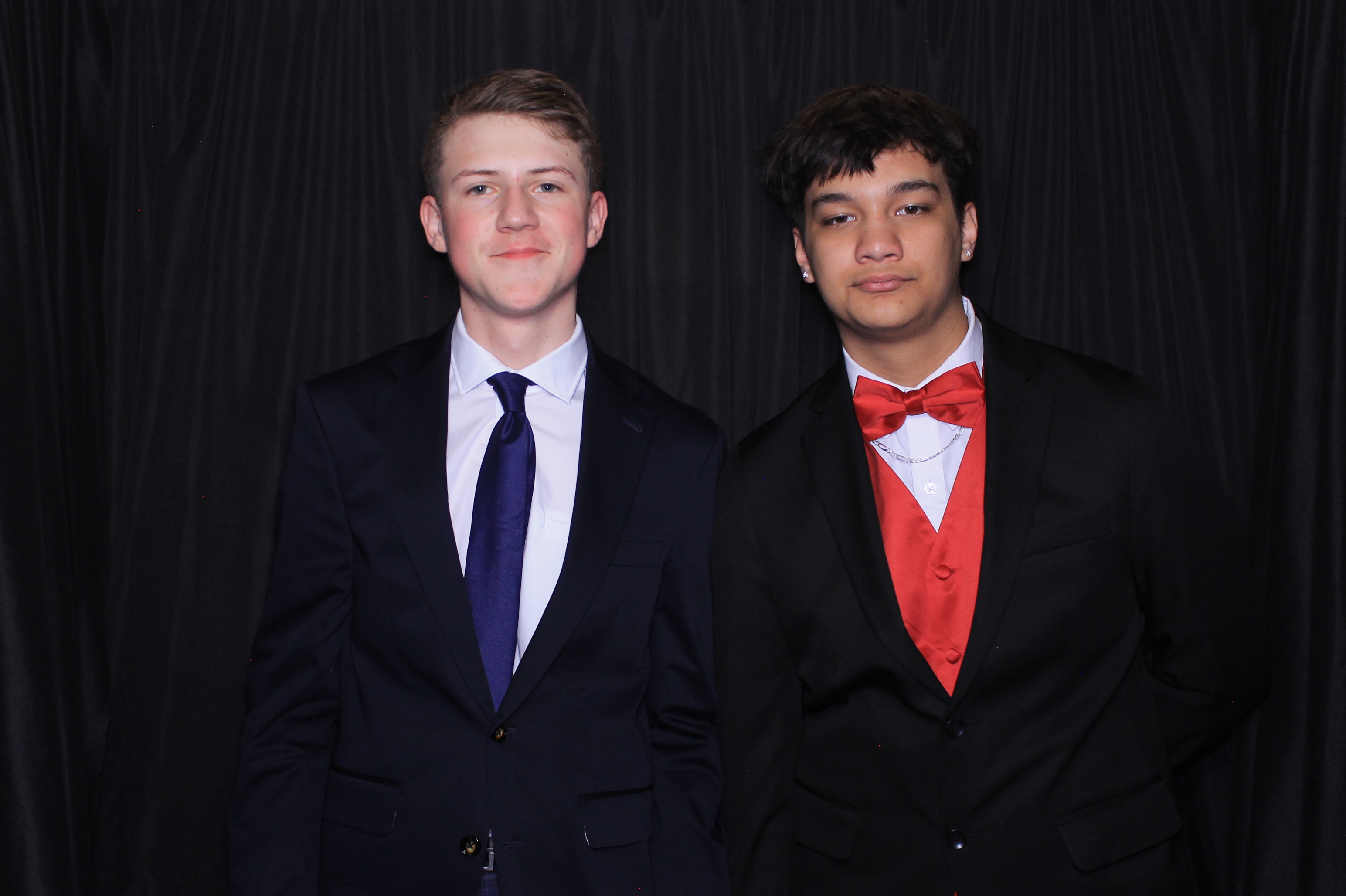 West Clermont 2025 Prom | View more photos from the event at gallery.photoboothcincy.com/u/PhotoBoothCincy/West-Clermont-2025-Prom