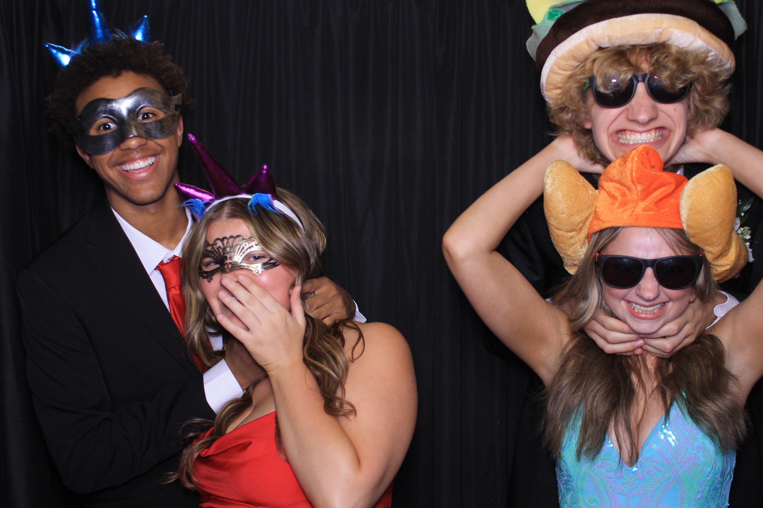 West Clermont 2025 Prom | View more photos from the event at gallery.photoboothcincy.com/u/PhotoBoothCincy/West-Clermont-2025-Prom