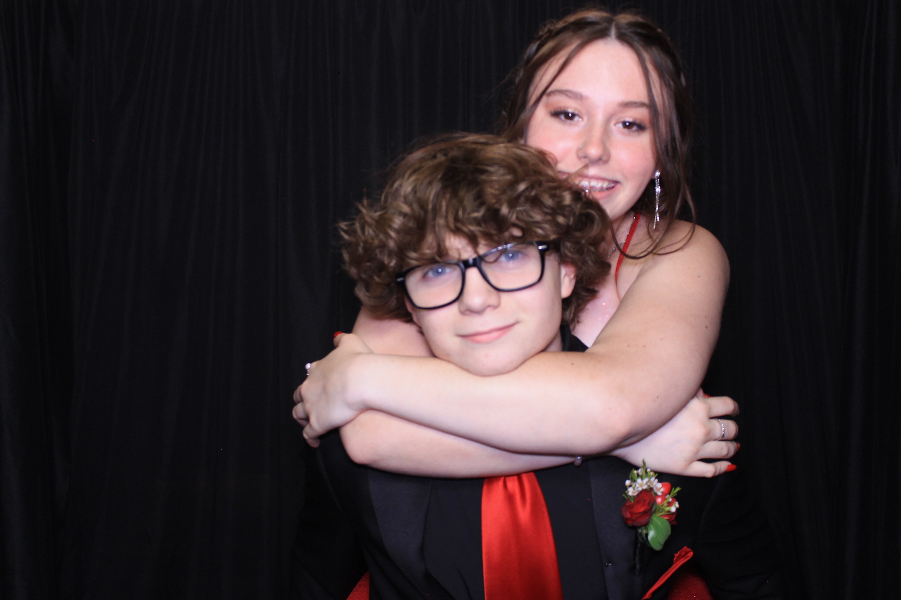 West Clermont 2025 Prom | View more photos from the event at gallery.photoboothcincy.com/u/PhotoBoothCincy/West-Clermont-2025-Prom