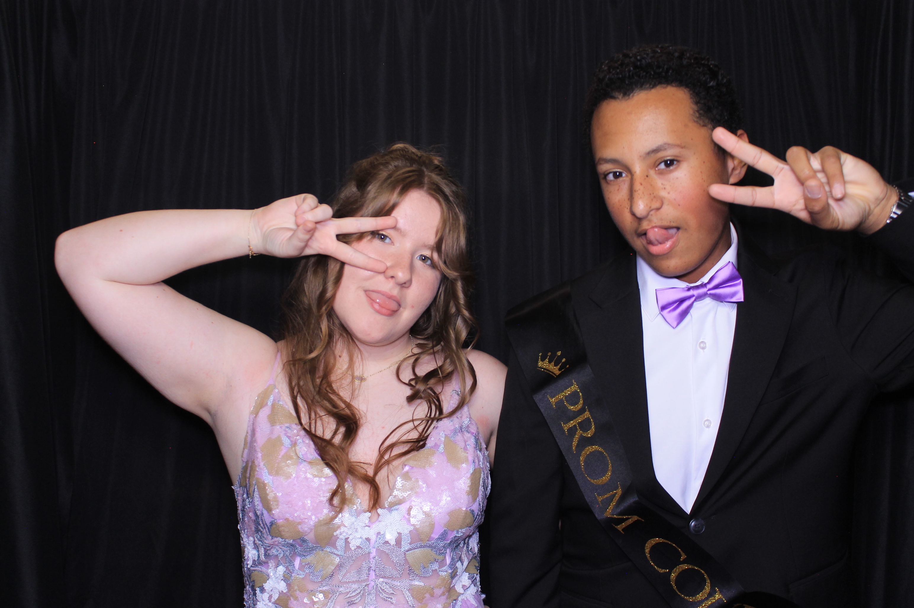 West Clermont 2025 Prom | View more photos from the event at gallery.photoboothcincy.com/u/PhotoBoothCincy/West-Clermont-2025-Prom
