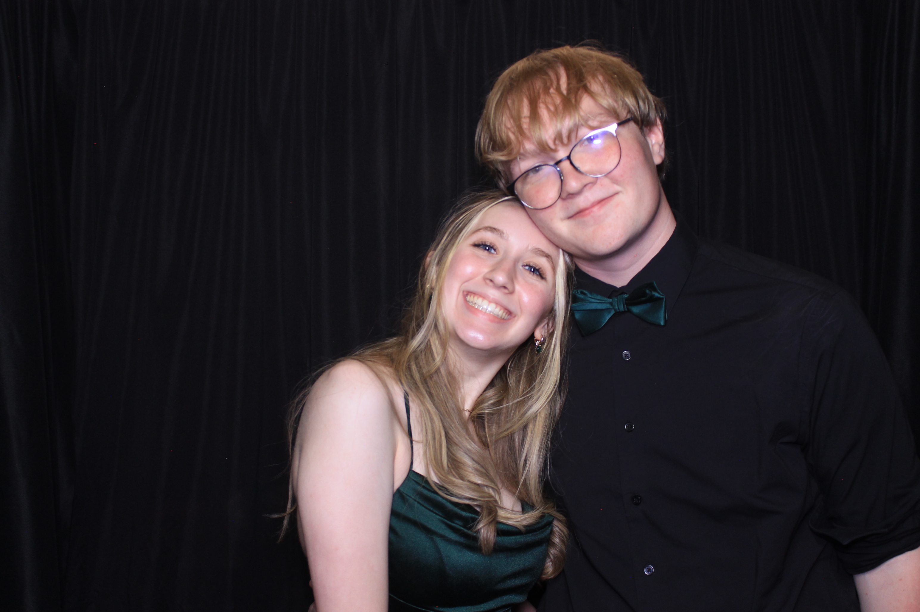 West Clermont 2025 Prom | View more photos from the event at gallery.photoboothcincy.com/u/PhotoBoothCincy/West-Clermont-2025-Prom