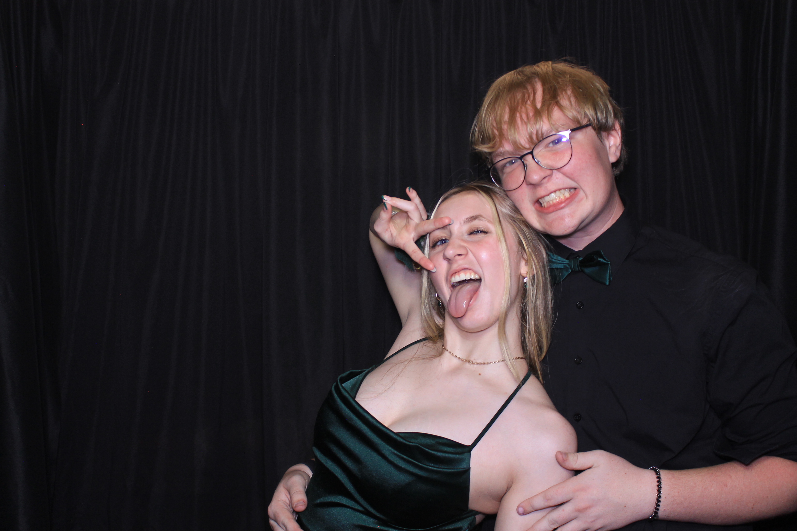 West Clermont 2025 Prom | View more photos from the event at gallery.photoboothcincy.com/u/PhotoBoothCincy/West-Clermont-2025-Prom