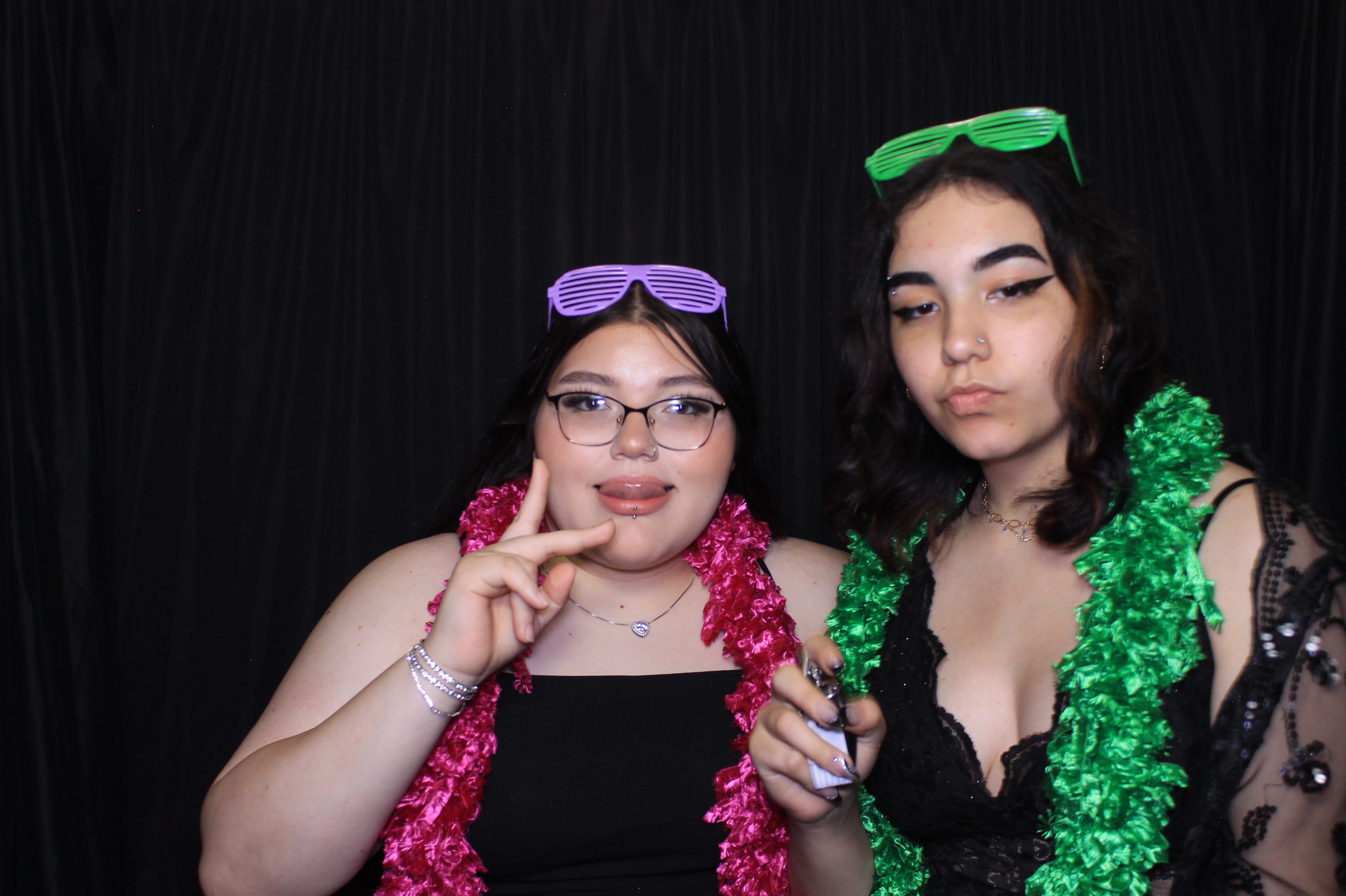 West Clermont 2025 Prom | View more photos from the event at gallery.photoboothcincy.com/u/PhotoBoothCincy/West-Clermont-2025-Prom